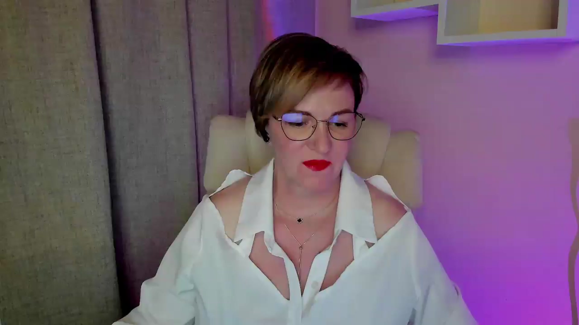 Gallery image thumbnail from EroticFELIZIA's myfreecams stream on, 07/09/2026, 17:22 image 19 of 20