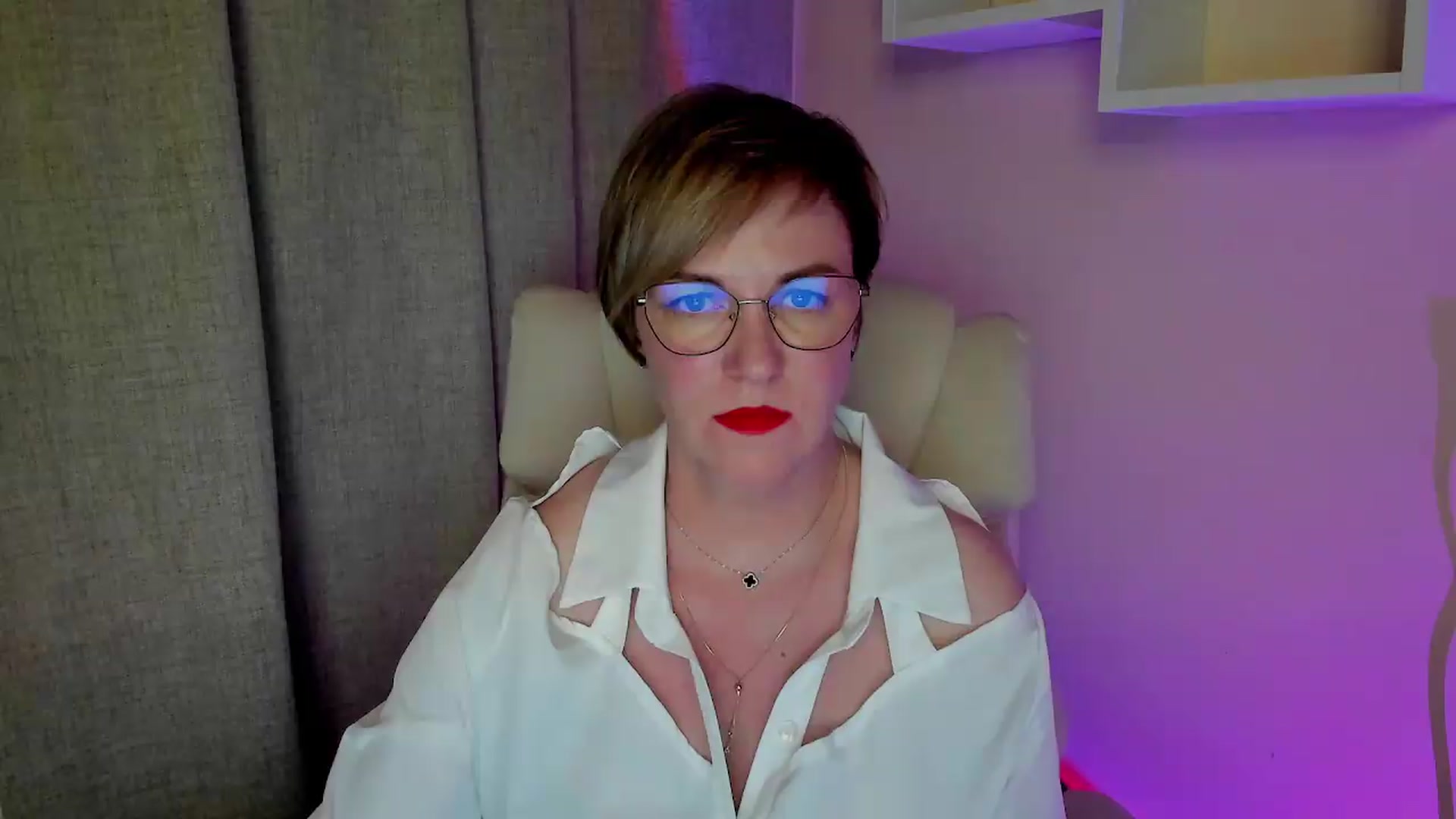 Gallery image thumbnail from EroticFELIZIA's myfreecams stream on, 07/09/2026, 17:22 image 1 of 20