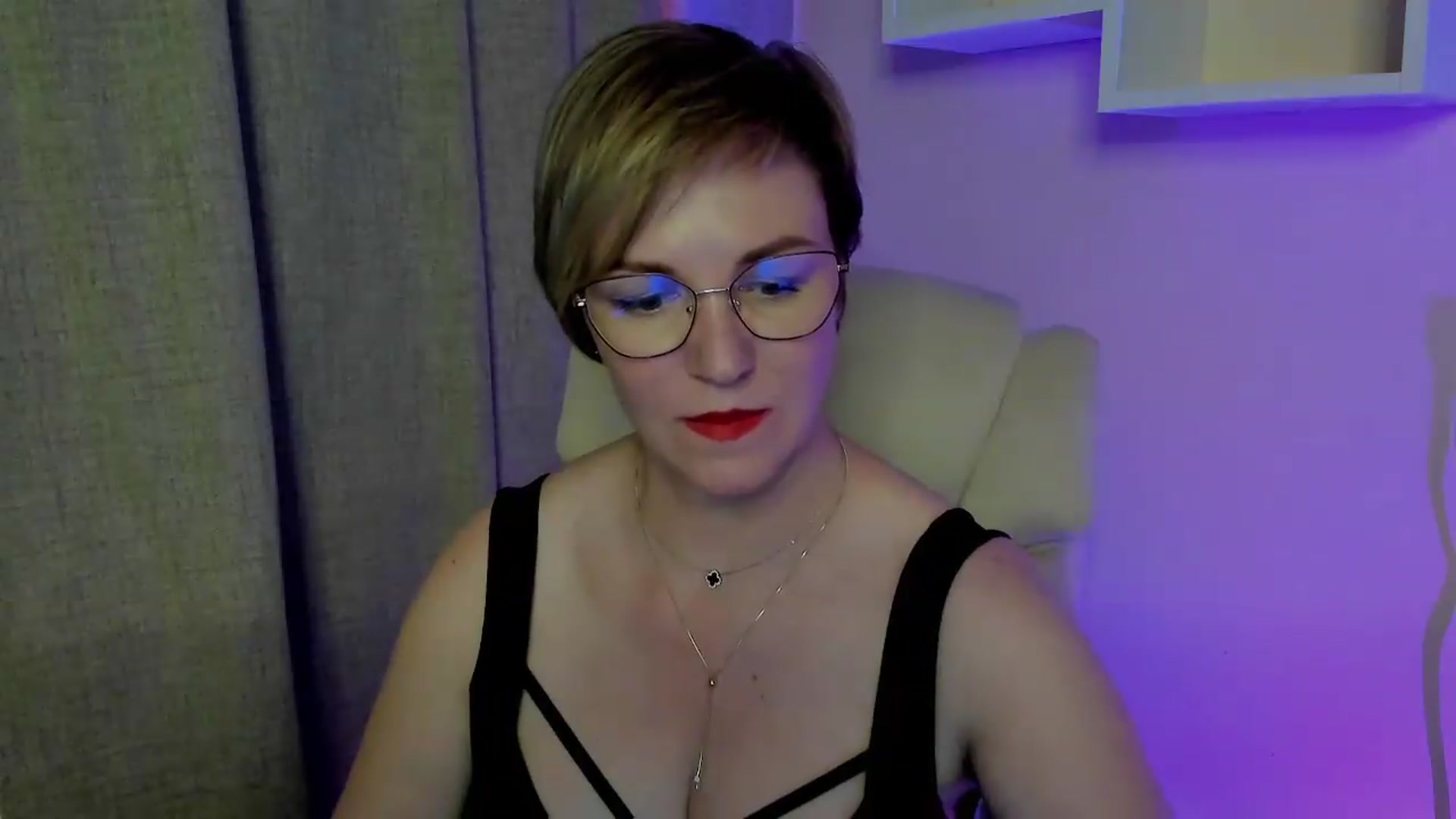 Gallery image thumbnail from EroticFELIZIA's myfreecams stream on, 07/09/2026, 18:24 image 3 of 20