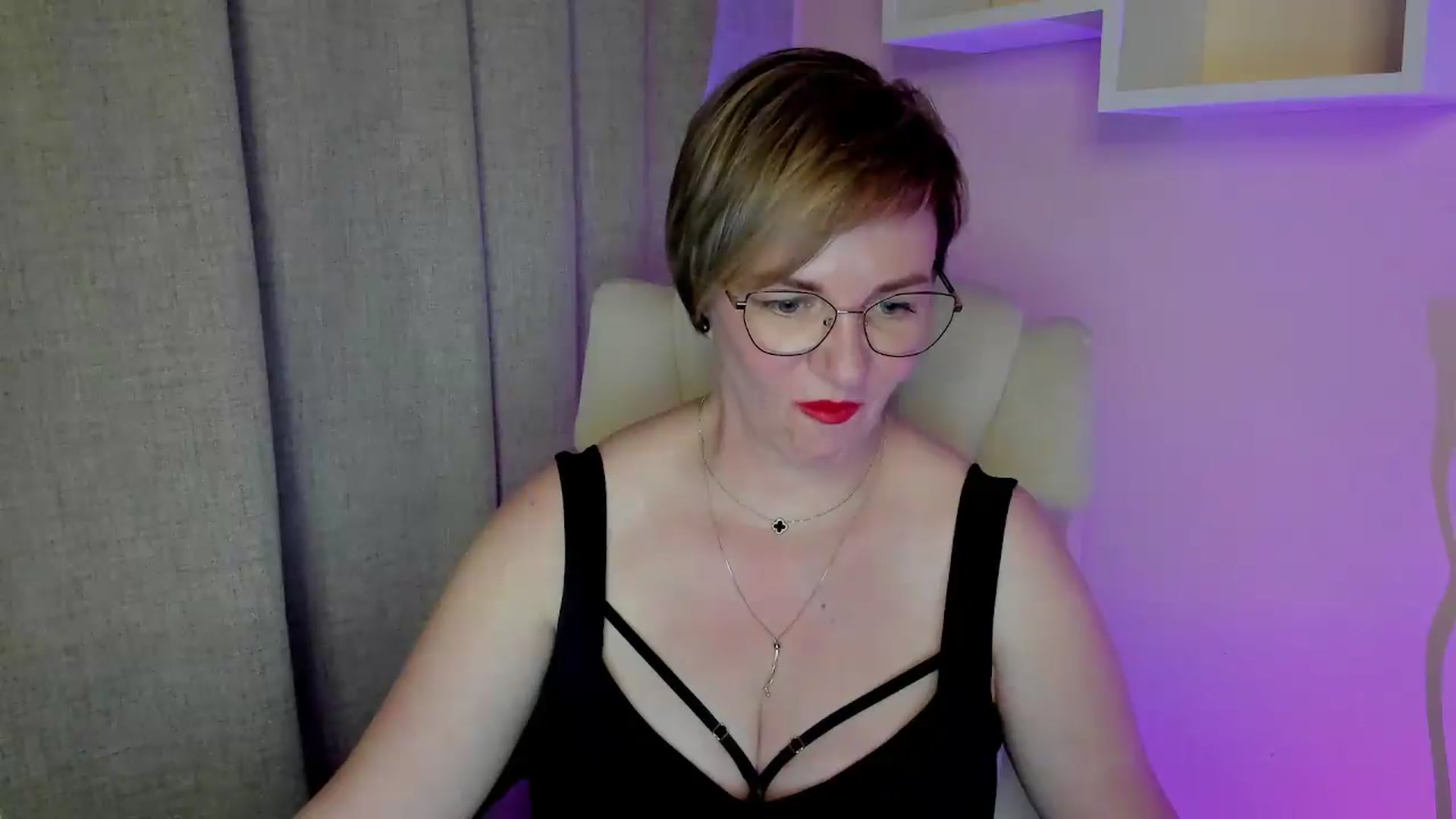 Gallery image thumbnail from EroticFELIZIA's myfreecams stream on, 07/09/2026, 18:24 image 9 of 20
