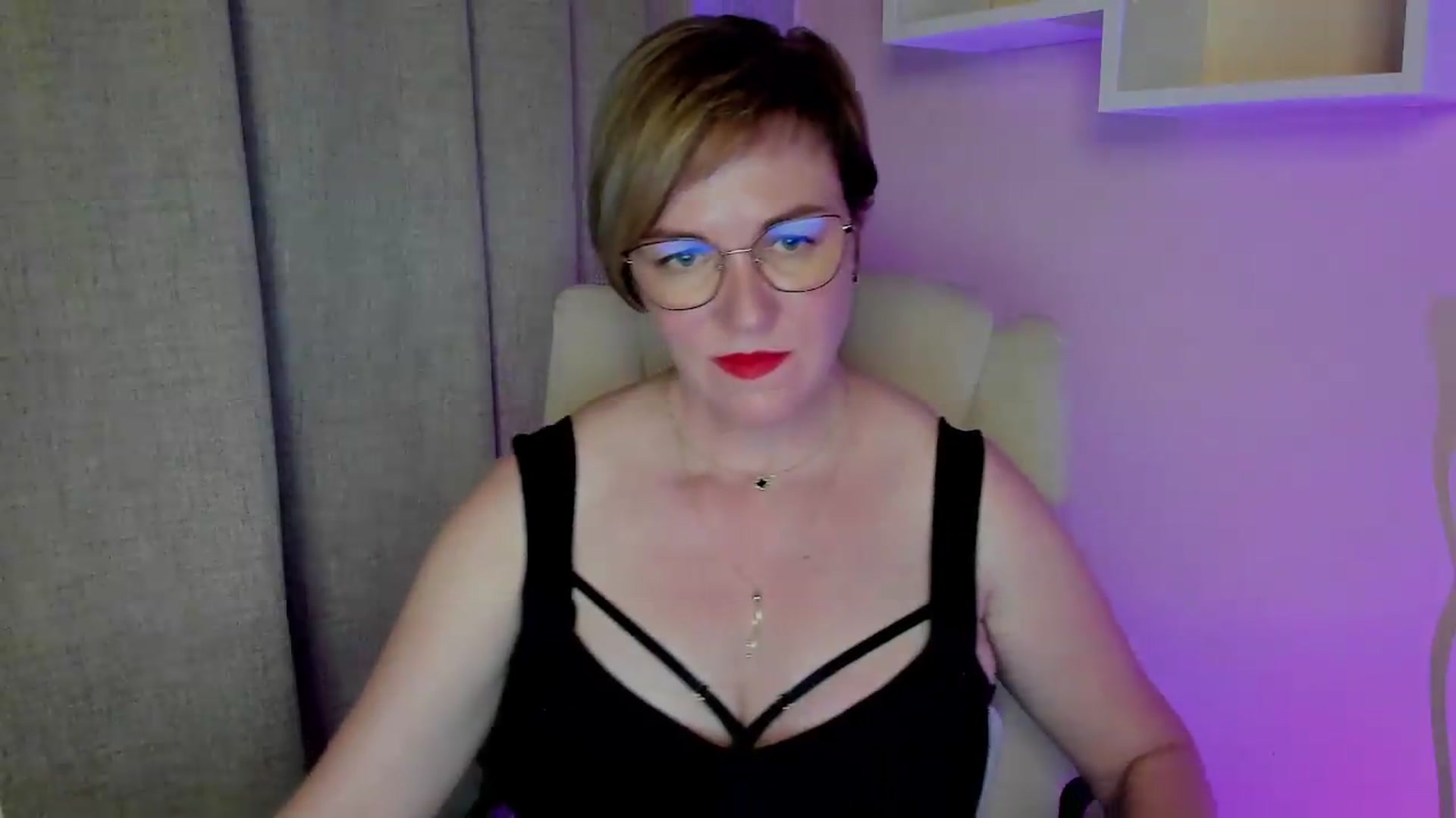 Gallery image thumbnail from EroticFELIZIA's myfreecams stream on, 07/09/2026, 18:47 image 16 of 20