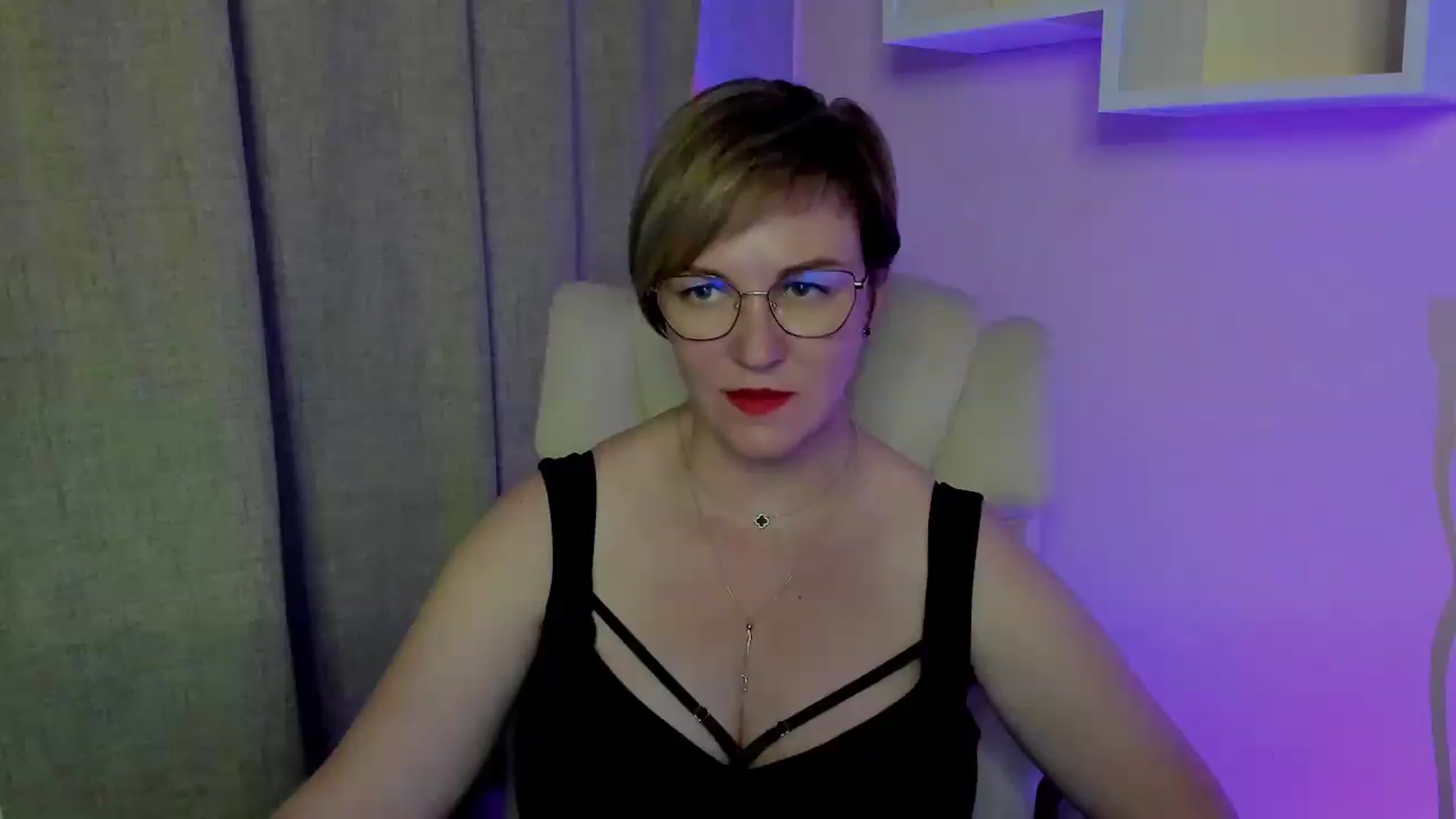Gallery image thumbnail from EroticFELIZIA's myfreecams stream on, 07/09/2026, 18:47 image 2 of 20