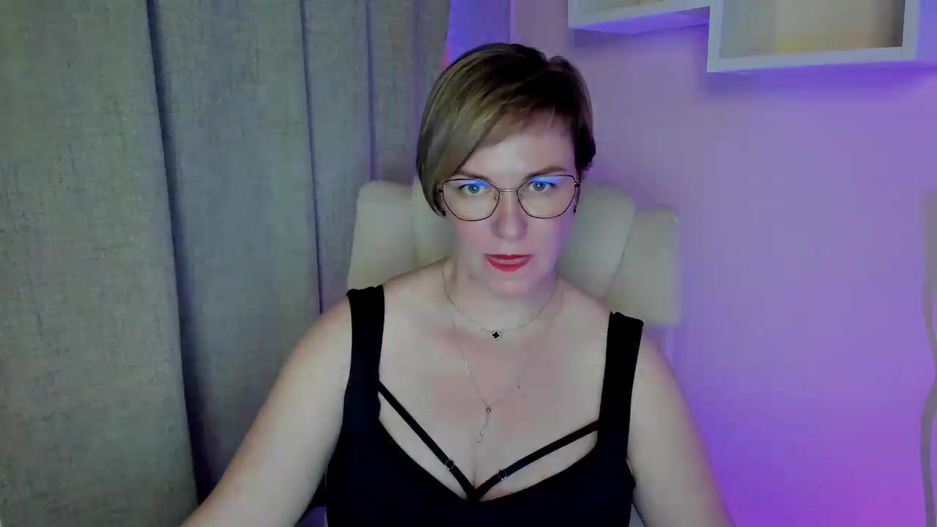 Gallery image thumbnail from EroticFELIZIA's myfreecams stream on, 07/09/2026, 18:47 image 8 of 20