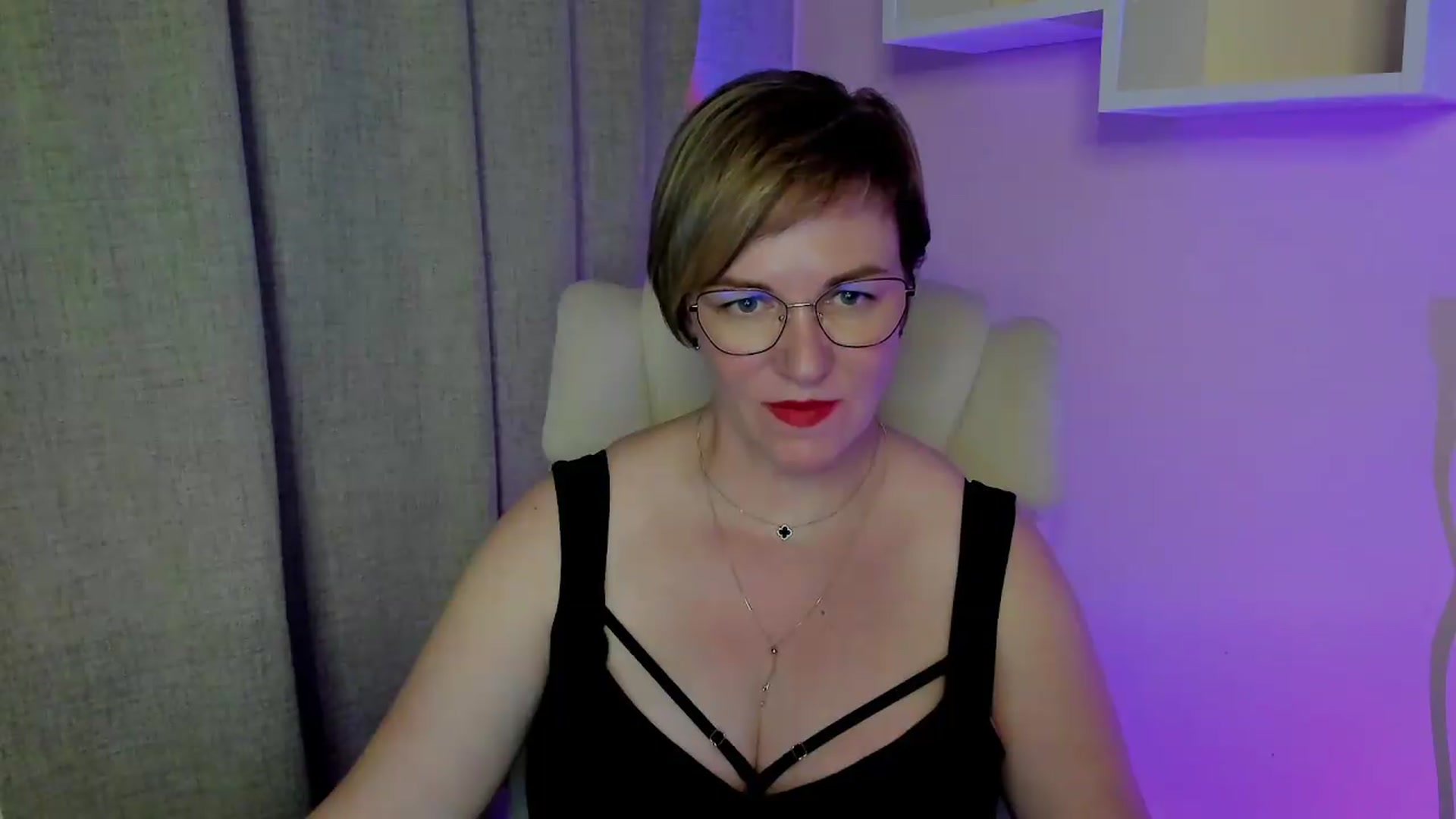 Gallery image thumbnail from EroticFELIZIA's myfreecams stream on, 07/09/2026, 18:47 image 6 of 20