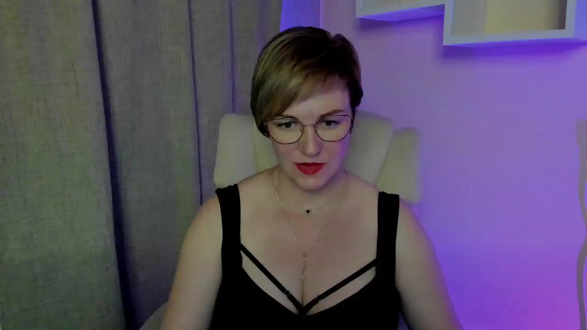 Gallery image thumbnail from EroticFELIZIA's myfreecams stream on, 07/09/2026, 18:47 image 1 of 20