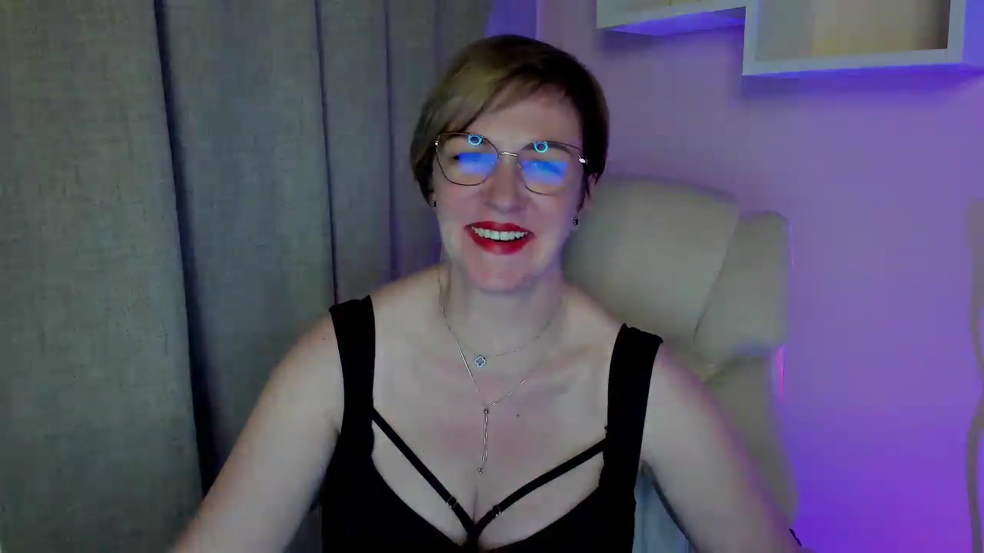 Gallery image thumbnail from EroticFELIZIA's myfreecams stream on, 07/09/2026, 19:25 image 13 of 20