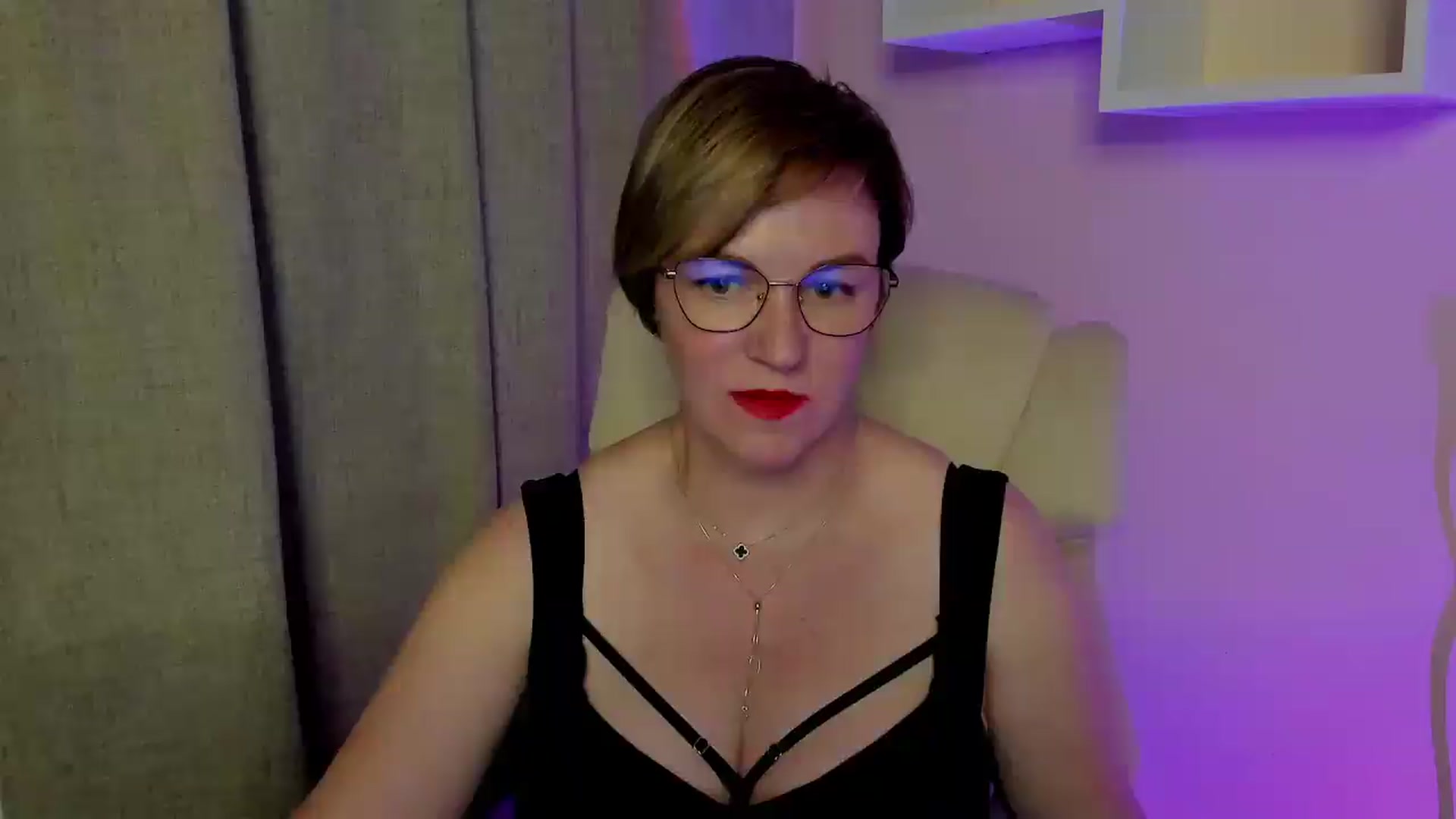 Gallery image thumbnail from EroticFELIZIA's myfreecams stream on, 07/09/2026, 19:25 image 8 of 20