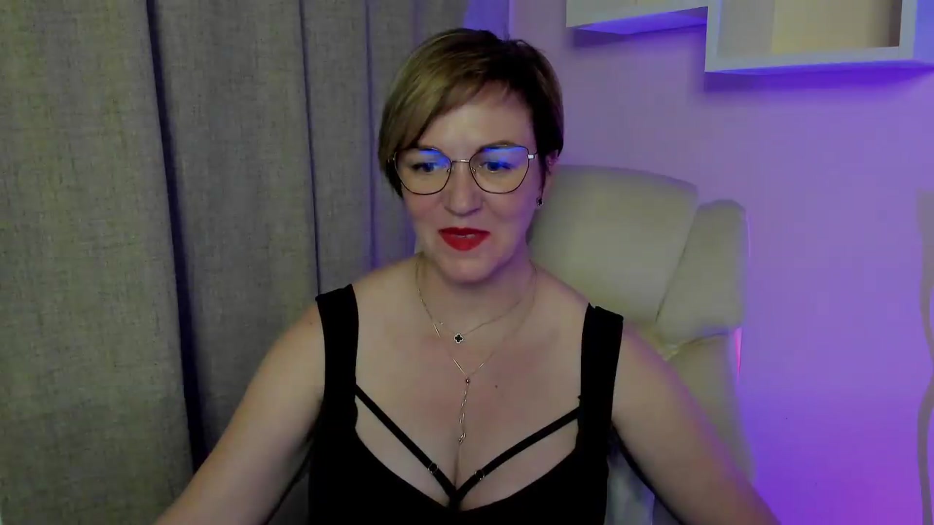 Gallery image thumbnail from EroticFELIZIA's myfreecams stream on, 07/09/2026, 19:25 image 10 of 20