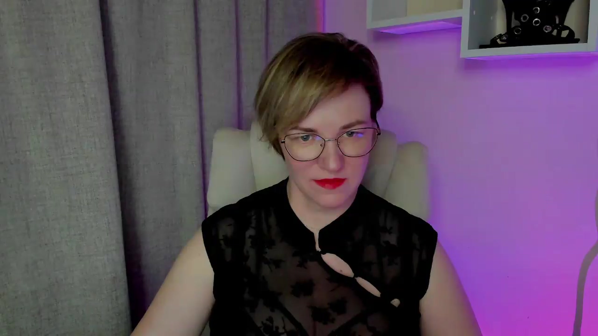 Gallery image thumbnail from EroticFELIZIA's myfreecams stream on, 07/12/2026, 12:32 image 5 of 20