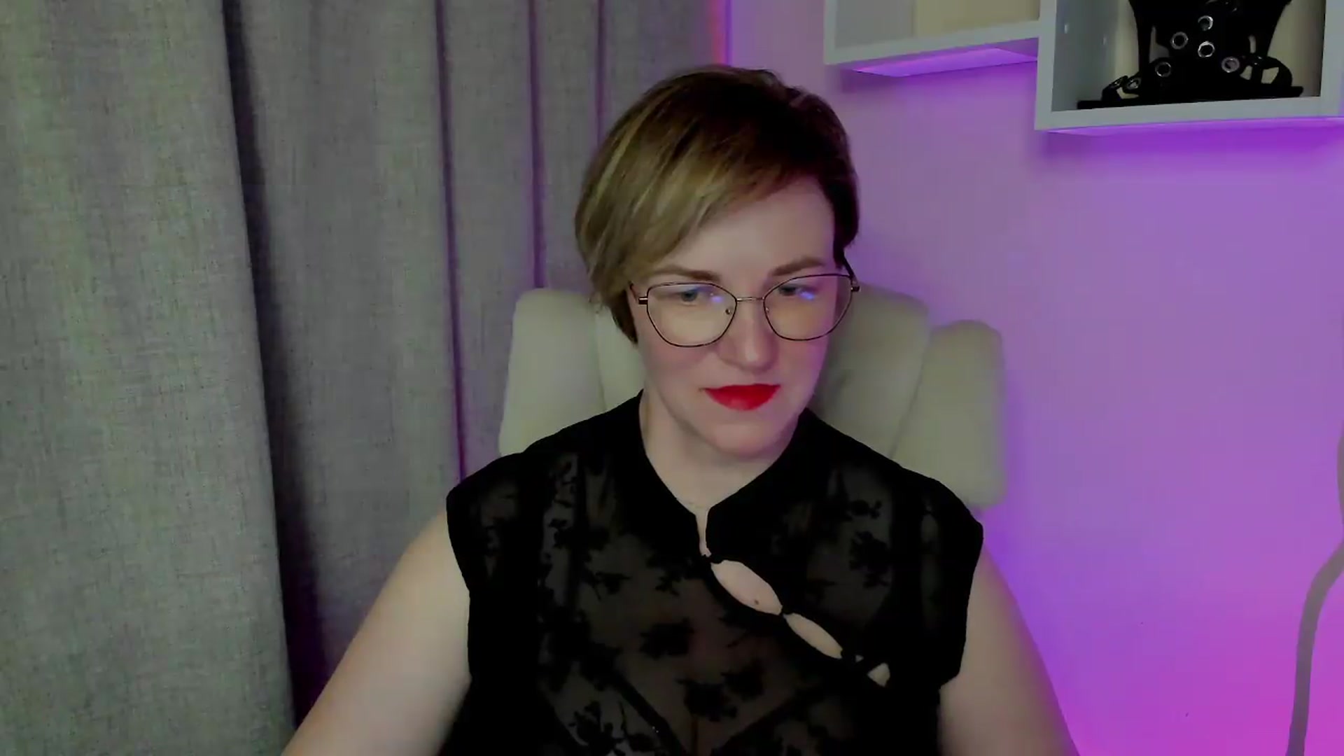 Gallery image thumbnail from EroticFELIZIA's myfreecams stream on, 07/12/2026, 12:32 image 8 of 20
