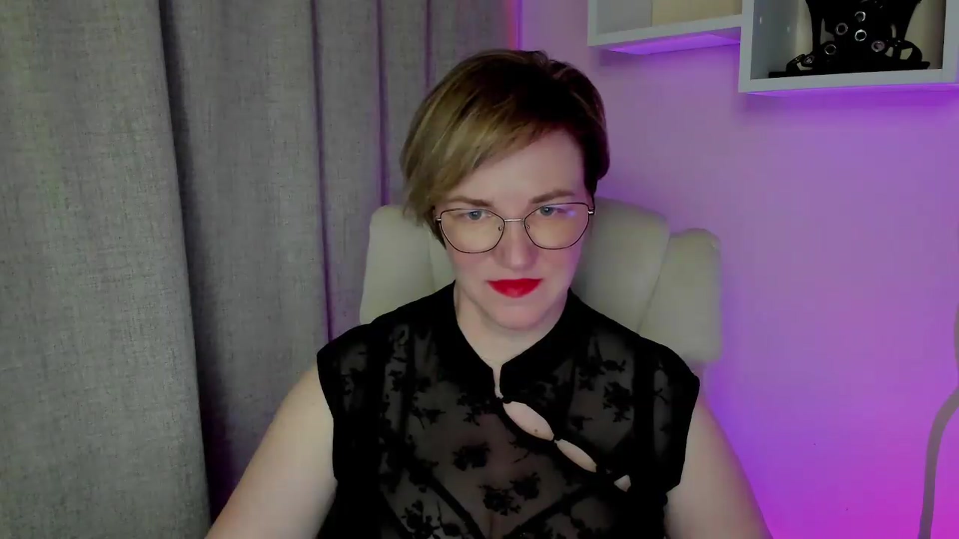 Gallery image thumbnail from EroticFELIZIA's myfreecams stream on, 07/12/2026, 12:32 image 9 of 20