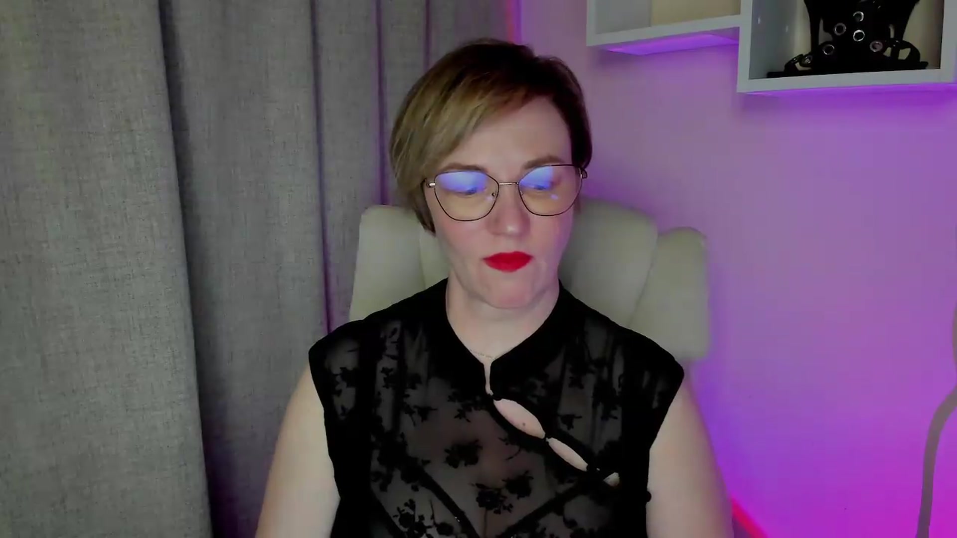 Gallery image thumbnail from EroticFELIZIA's myfreecams stream on, 07/12/2026, 12:32 image 15 of 20