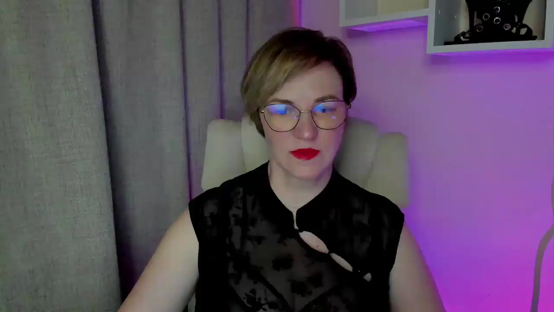 Gallery image thumbnail from EroticFELIZIA's myfreecams stream on, 07/12/2026, 12:32 image 14 of 20