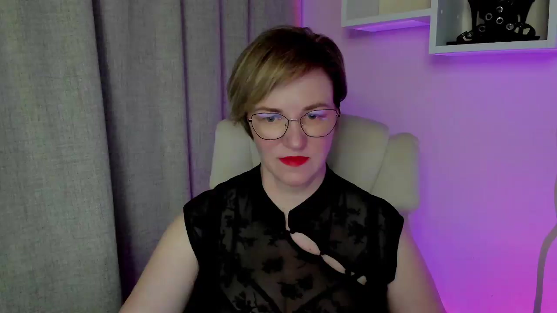 Gallery image thumbnail from EroticFELIZIA's myfreecams stream on, 07/12/2026, 12:32 image 7 of 20