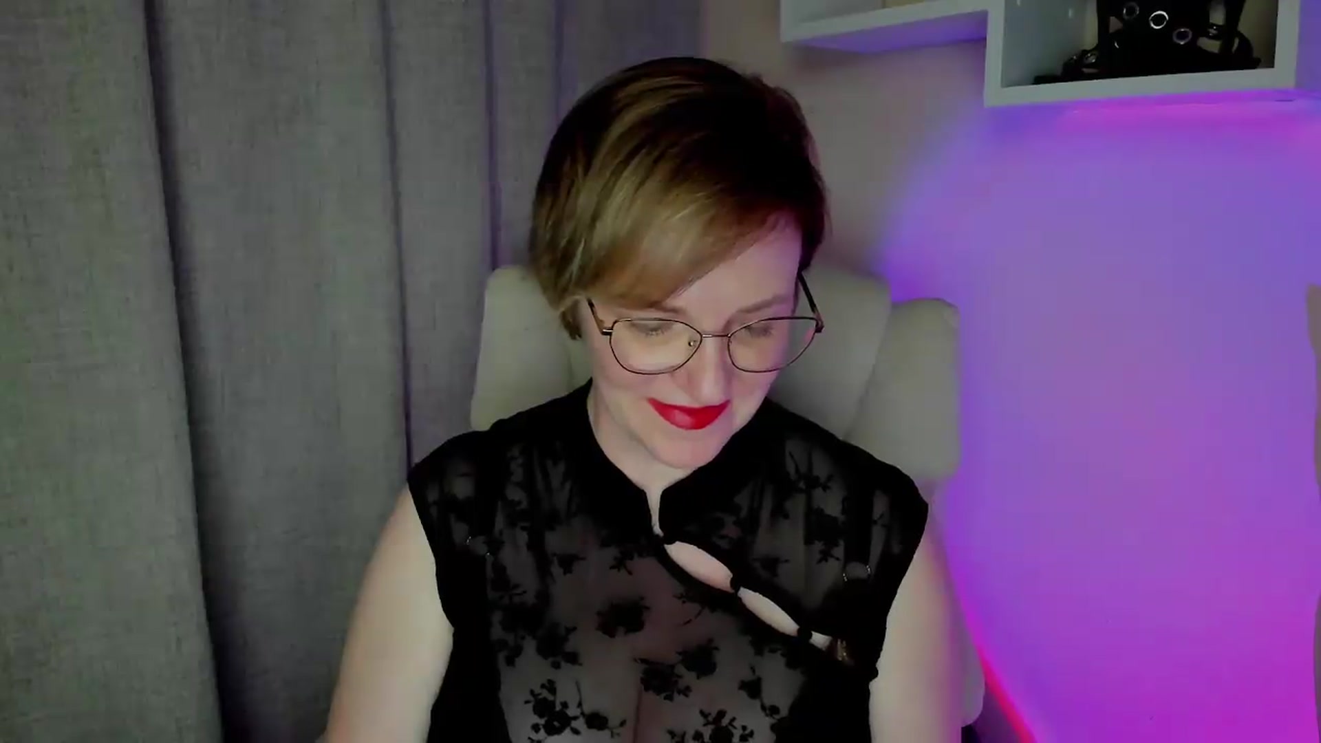 Gallery image thumbnail from EroticFELIZIA's myfreecams stream on, 07/18/2026, 12:43 image 14 of 20