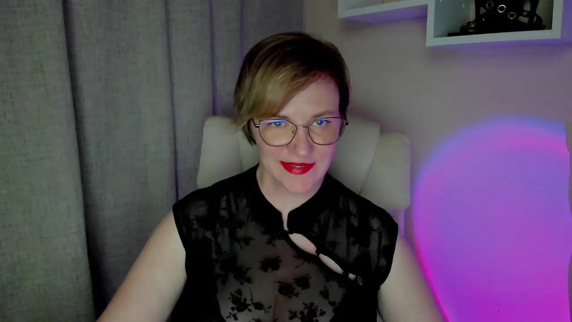 Gallery image thumbnail from EroticFELIZIA's myfreecams stream on, 07/18/2026, 12:43 image 5 of 20