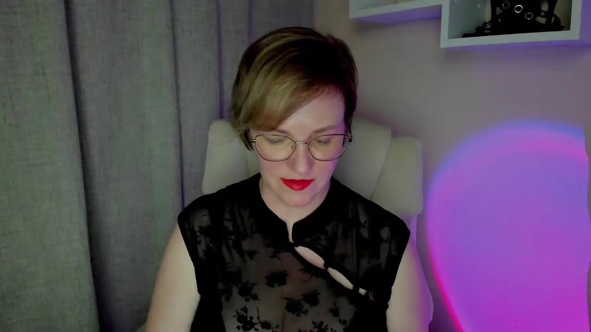 Gallery image thumbnail from EroticFELIZIA's myfreecams stream on, 07/18/2026, 12:43 image 7 of 20