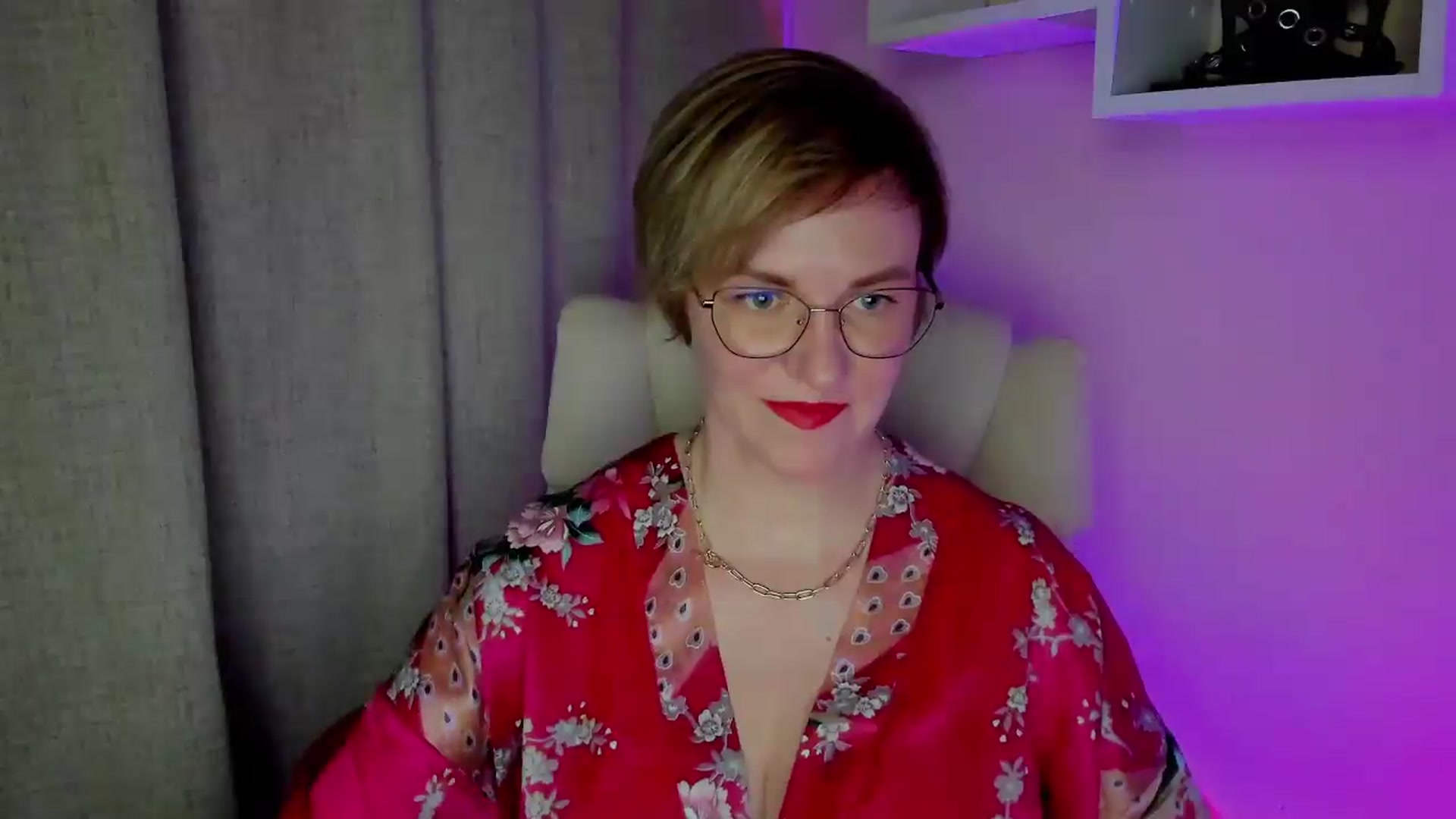 Gallery image thumbnail from EroticFELIZIA's myfreecams stream on, 07/19/2026, 07:50 image 10 of 20