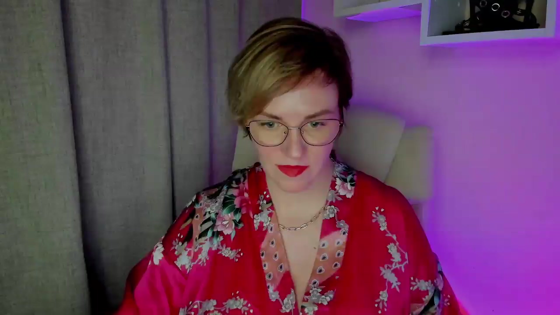 Gallery image thumbnail from EroticFELIZIA's myfreecams stream on, 07/19/2026, 07:50 image 20 of 20