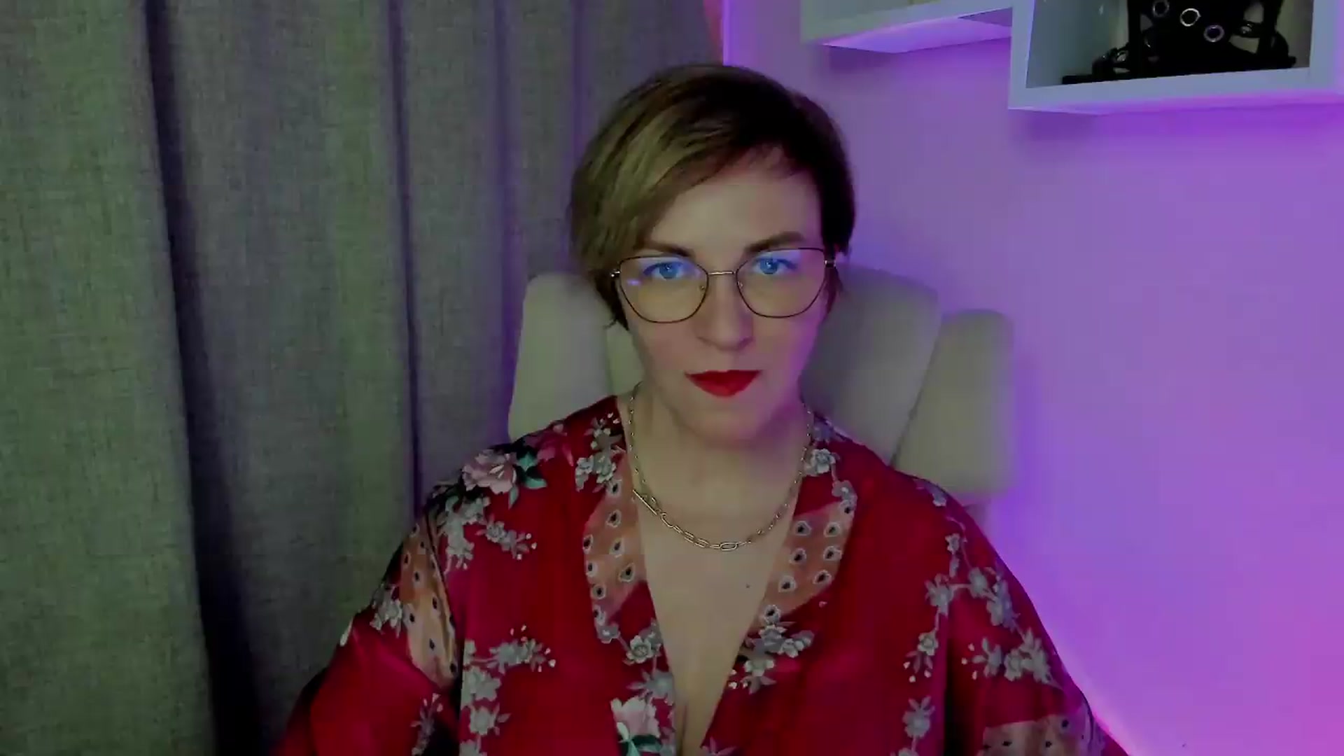 Gallery image thumbnail from EroticFELIZIA's myfreecams stream on, 07/19/2026, 07:50 image 6 of 20