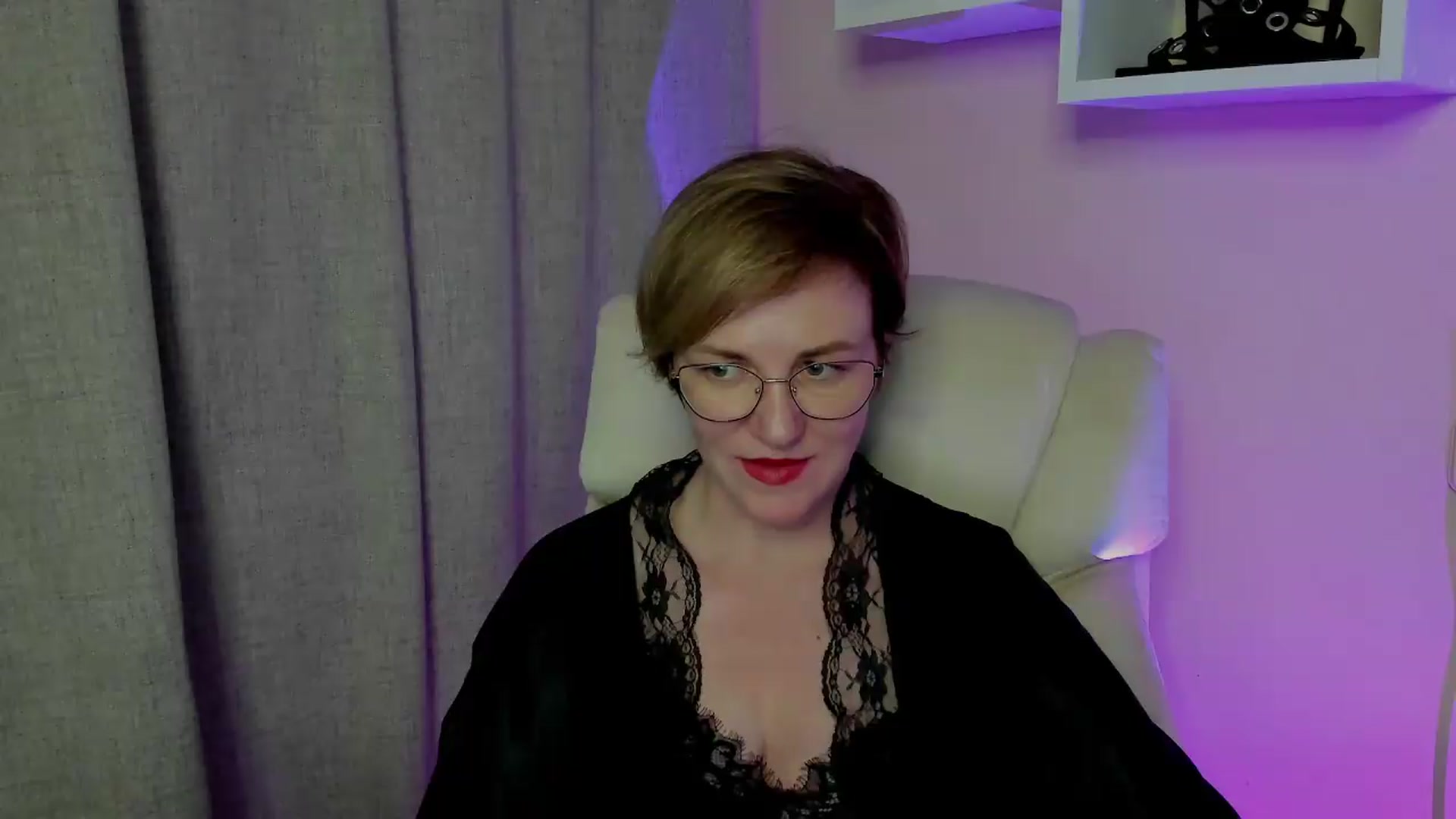 Gallery image thumbnail from EroticFELIZIA's myfreecams stream on, 07/19/2026, 17:46 image 20 of 20