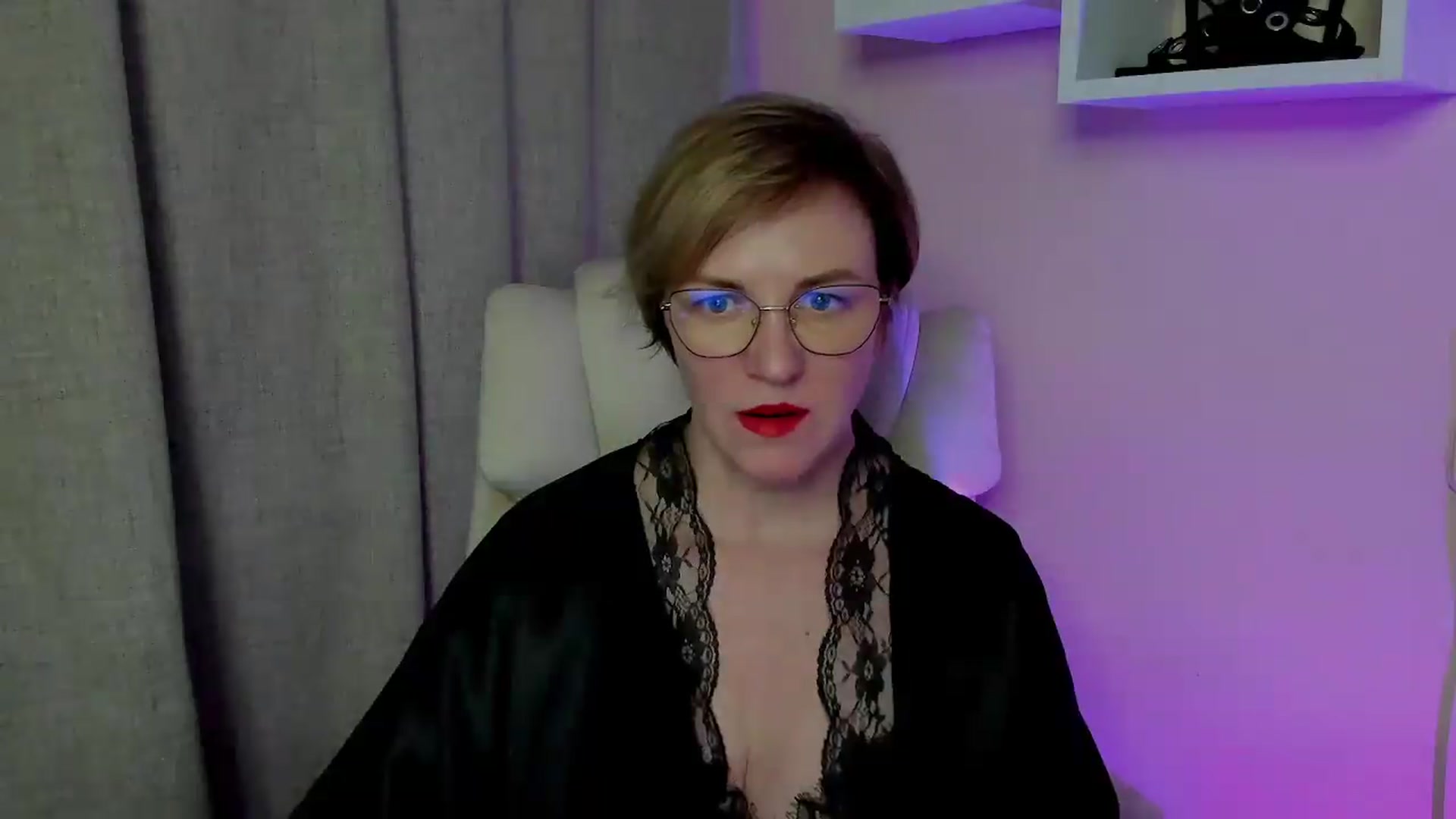 Gallery image thumbnail from EroticFELIZIA's myfreecams stream on, 07/19/2026, 17:46 image 6 of 20