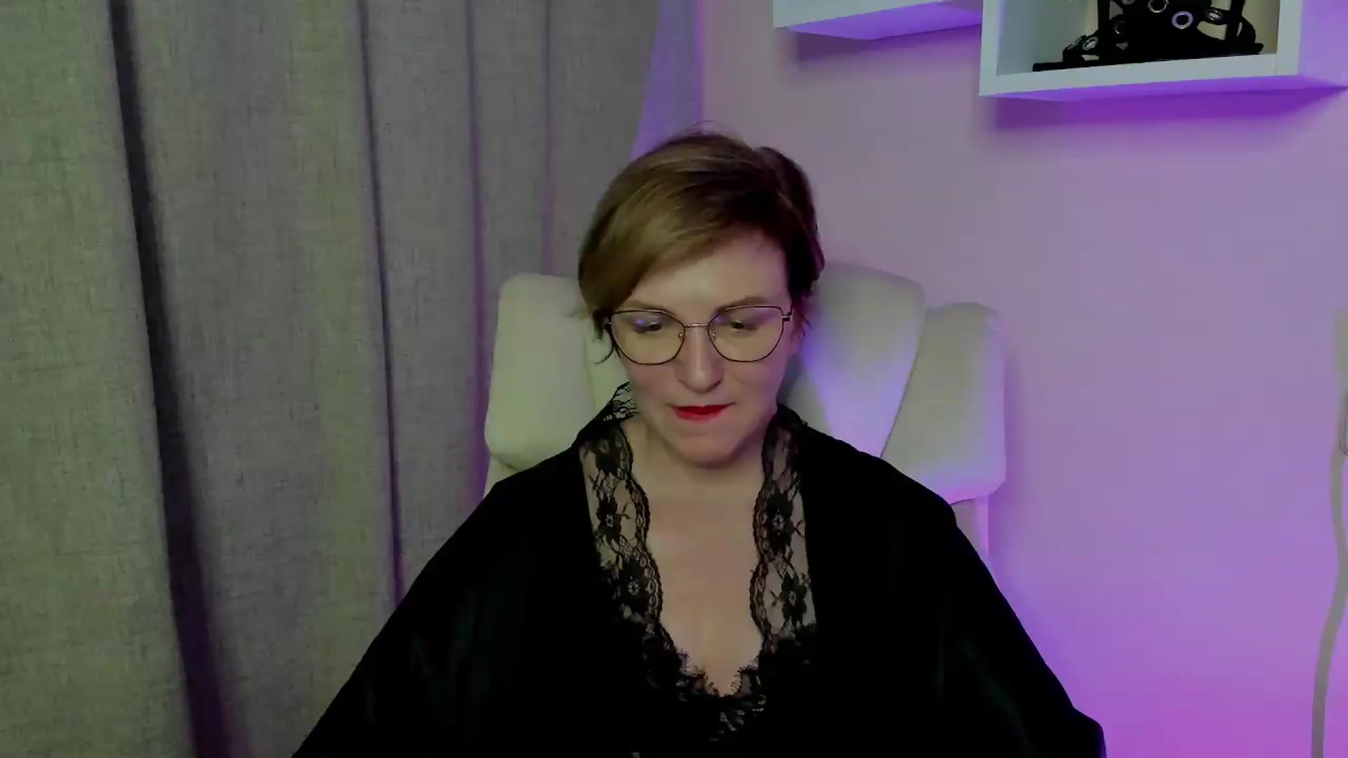Gallery image thumbnail from EroticFELIZIA's myfreecams stream on, 07/19/2026, 19:01 image 15 of 20