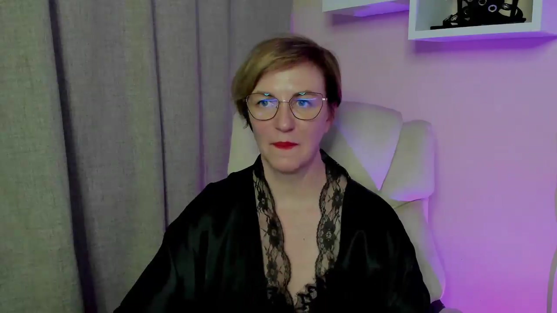 Gallery image thumbnail from EroticFELIZIA's myfreecams stream on, 07/19/2026, 20:03 image 3 of 20