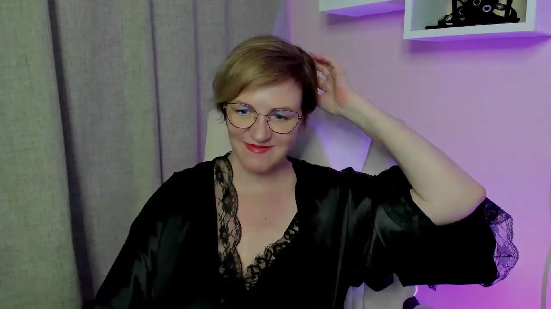 Gallery image thumbnail from EroticFELIZIA's myfreecams stream on, 07/19/2026, 20:03 image 13 of 20
