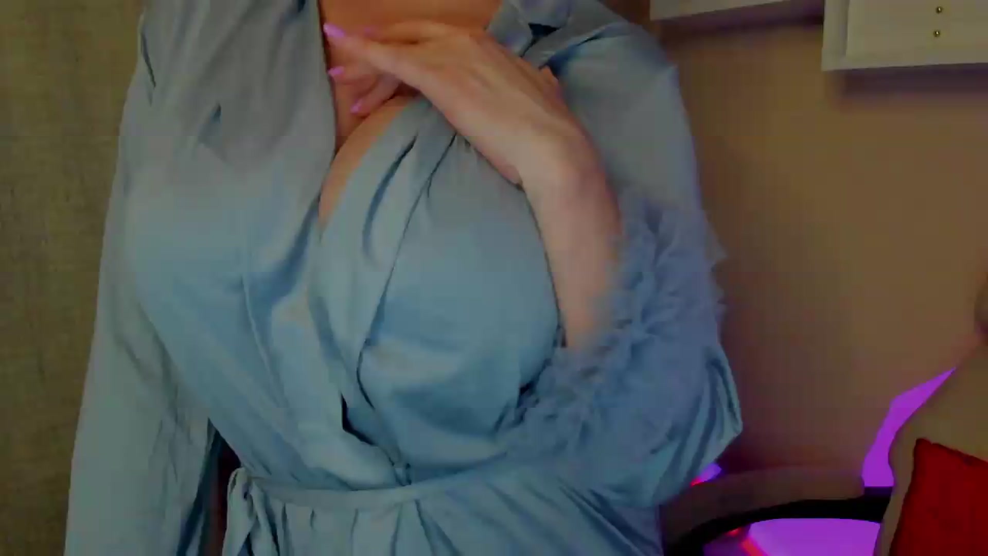 Gallery image thumbnail from EroticFELIZIA's myfreecams stream on, 07/28/2026, 17:18 image 15 of 20
