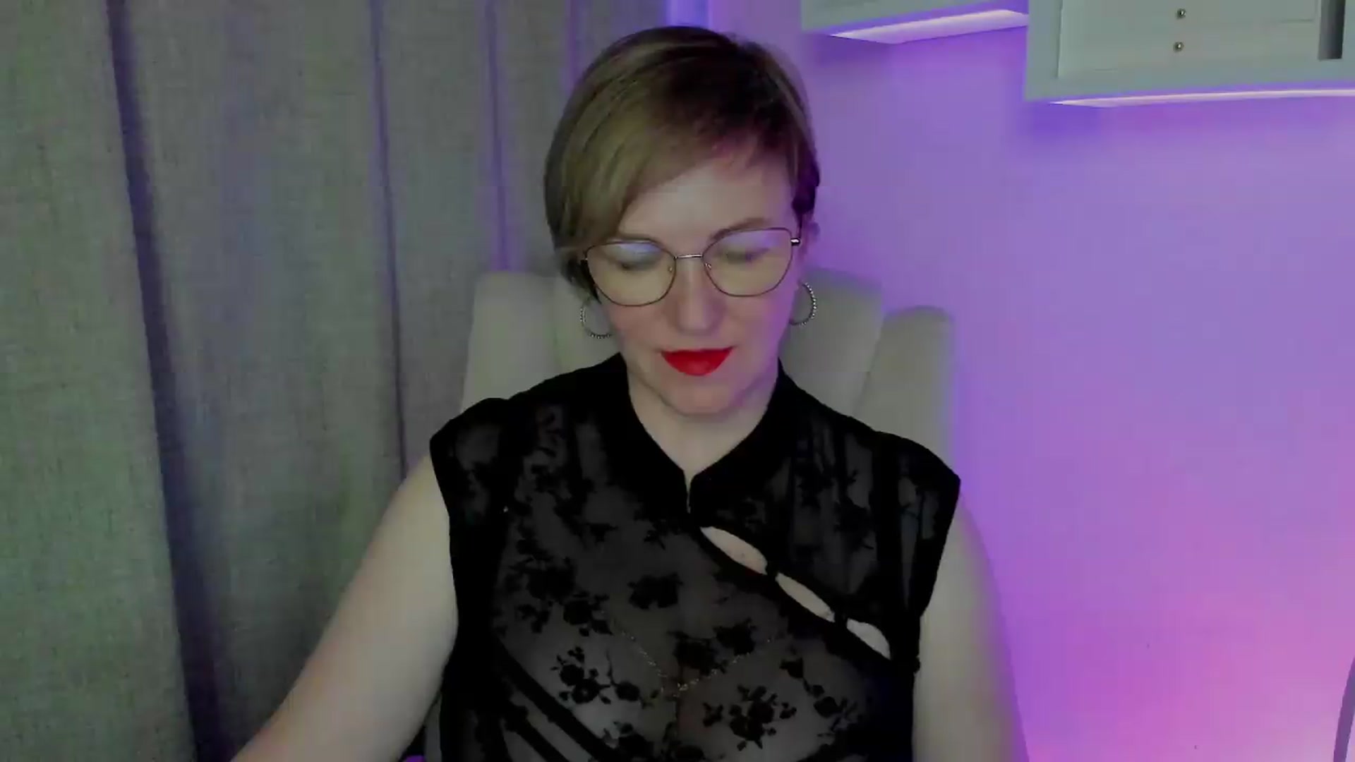 Gallery image thumbnail from EroticFELIZIA's myfreecams stream on, 07/29/2026, 17:58 image 4 of 20