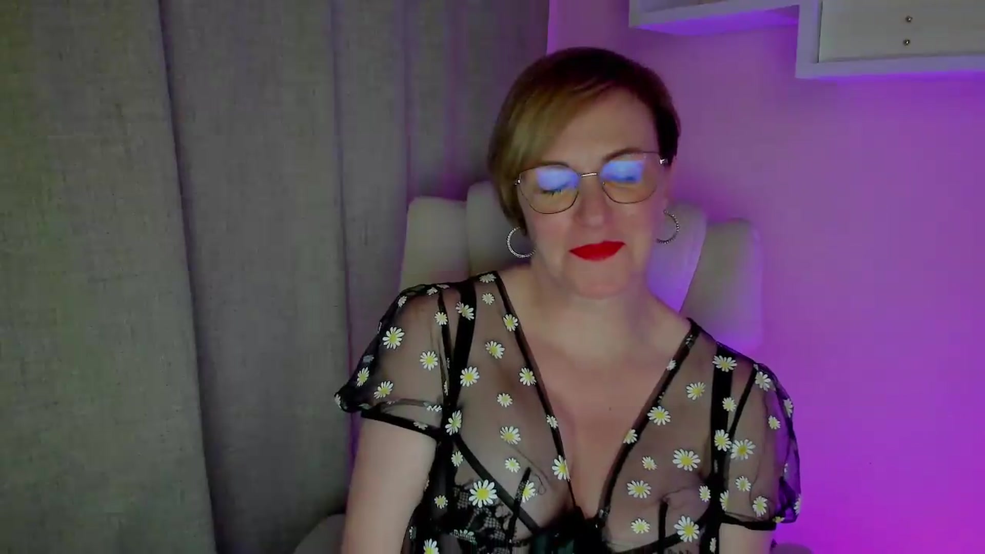Gallery image thumbnail from EroticFELIZIA's myfreecams stream on, 07/30/2026, 12:52 image 12 of 20