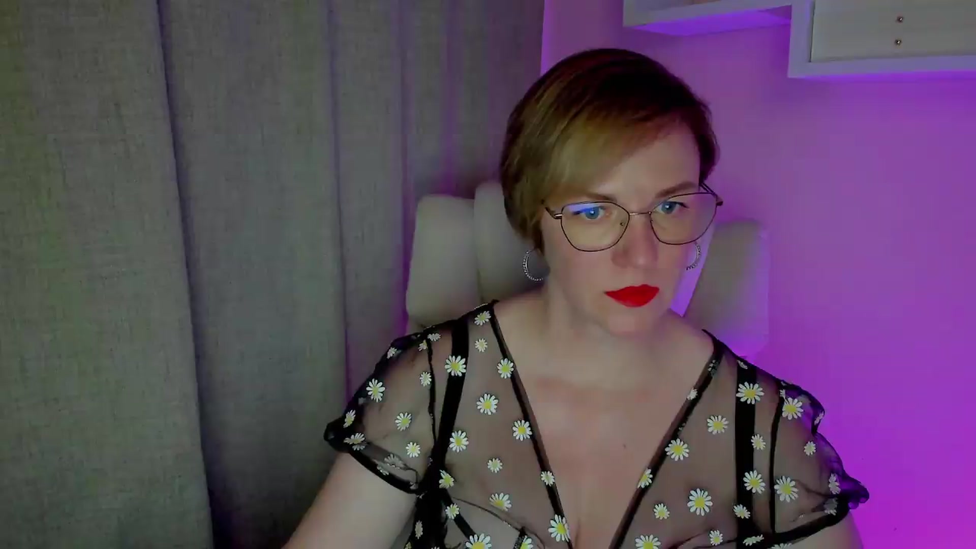 Gallery image thumbnail from EroticFELIZIA's myfreecams stream on, 07/30/2026, 12:52 image 9 of 20