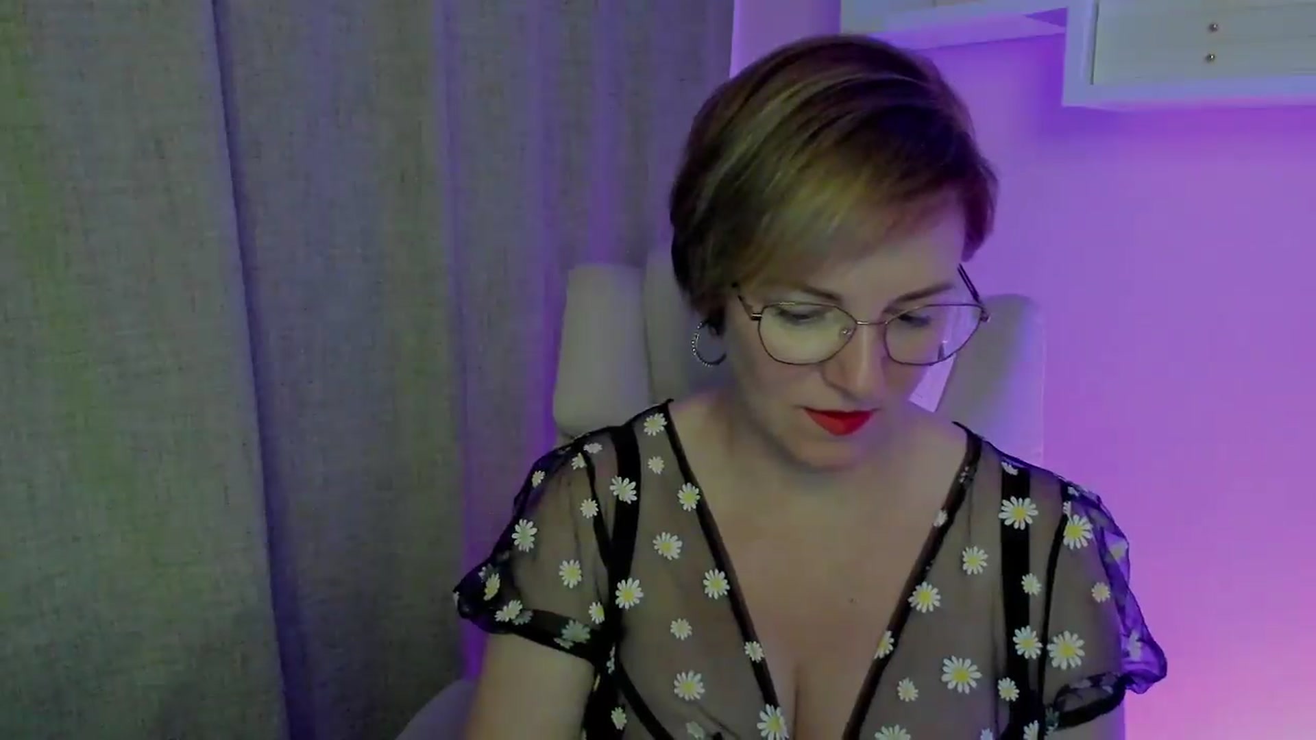Gallery image thumbnail from EroticFELIZIA's myfreecams stream on, 07/30/2026, 12:52 image 2 of 20