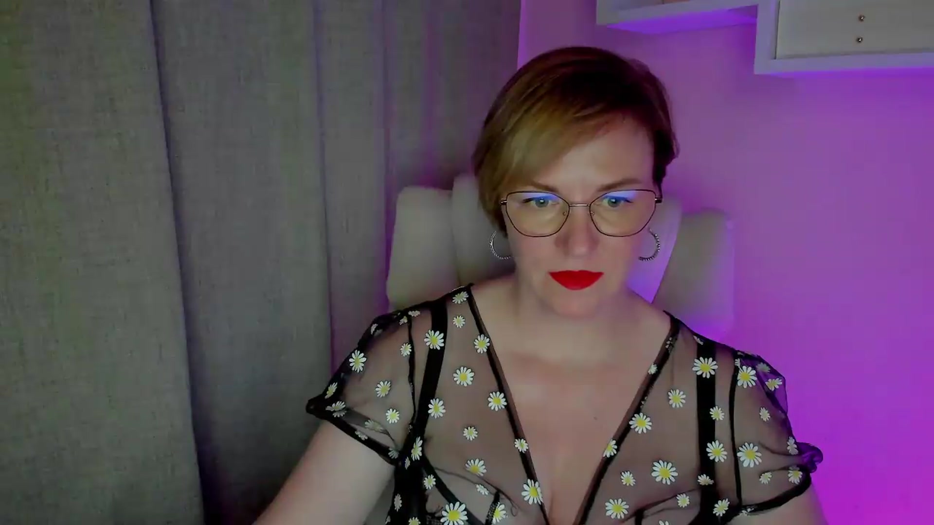 Gallery image thumbnail from EroticFELIZIA's myfreecams stream on, 07/30/2026, 12:52 image 17 of 20