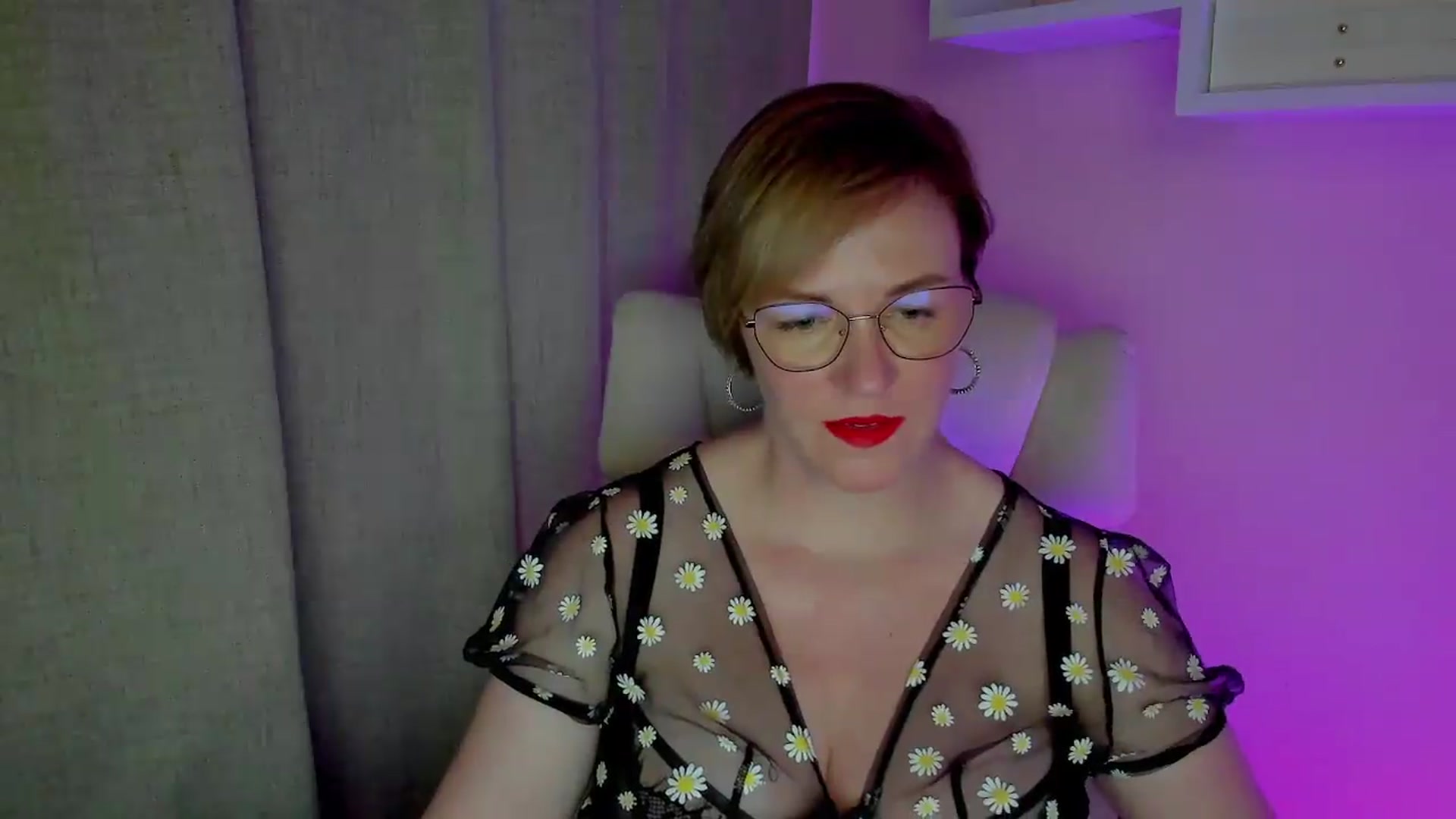 Gallery image thumbnail from EroticFELIZIA's myfreecams stream on, 07/30/2026, 12:52 image 14 of 20
