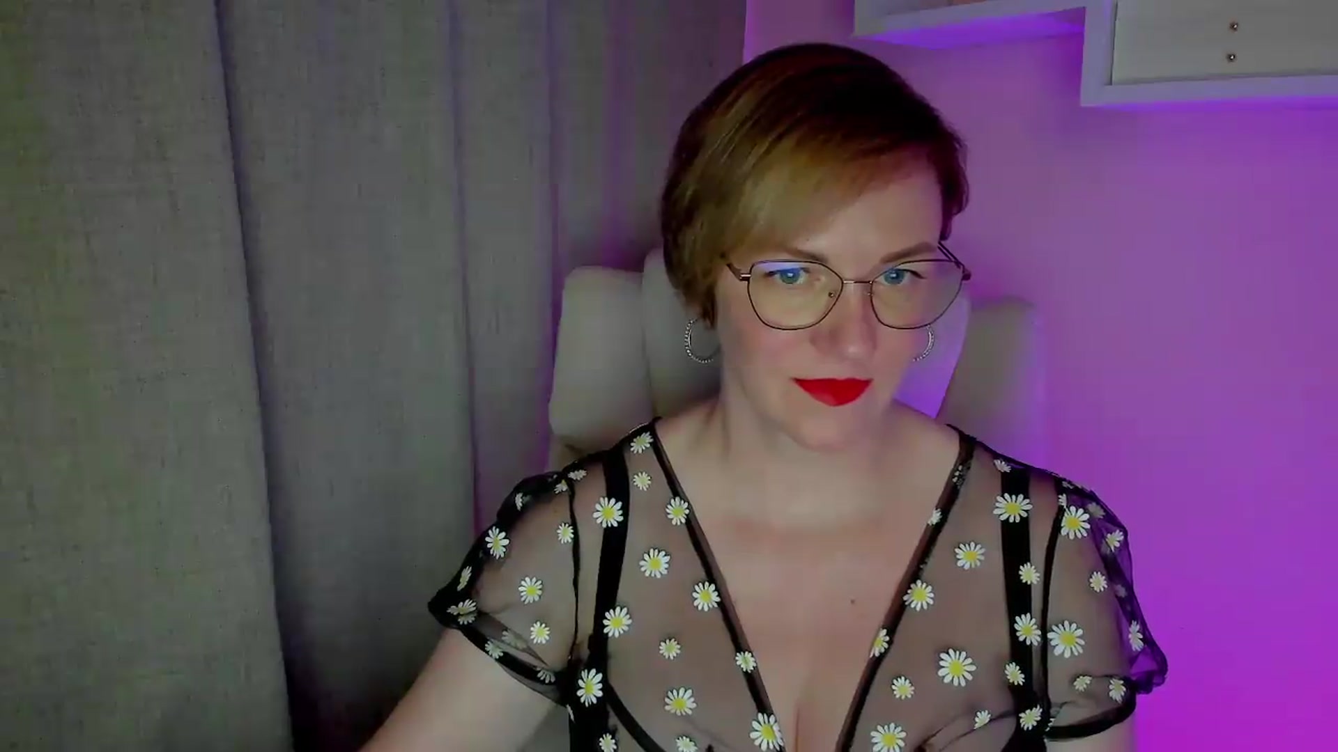Gallery image thumbnail from EroticFELIZIA's myfreecams stream on, 07/30/2026, 12:52 image 15 of 20