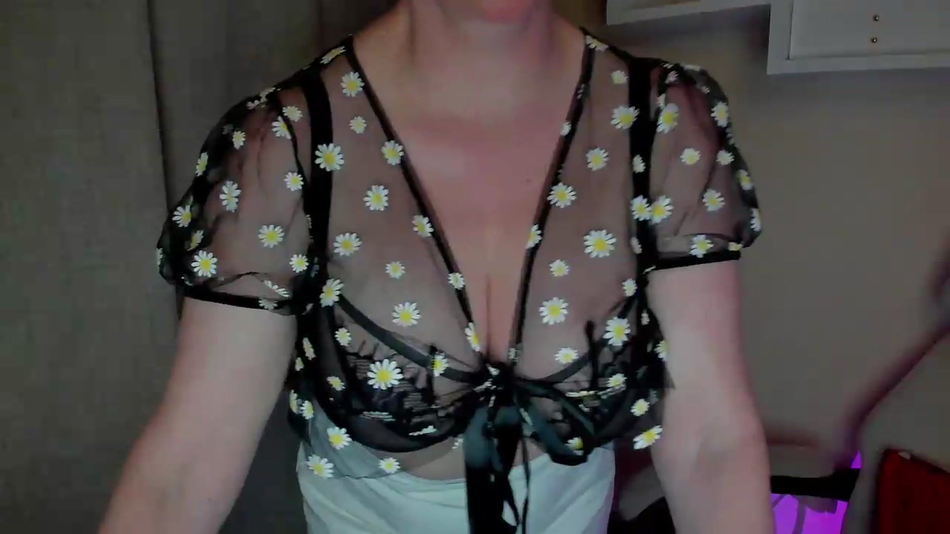 Gallery image thumbnail from EroticFELIZIA's myfreecams stream on, 07/30/2026, 13:14 image 12 of 20
