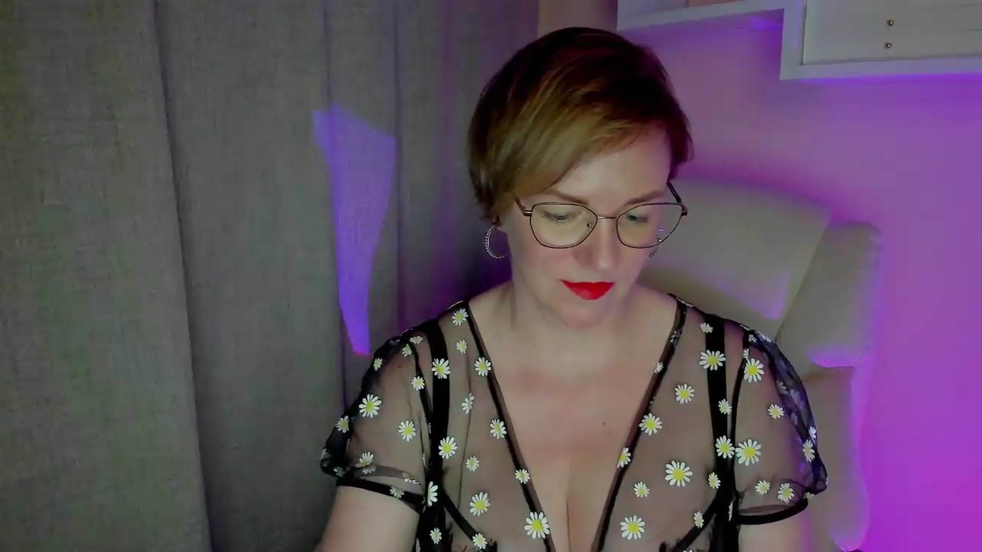 Gallery image thumbnail from EroticFELIZIA's myfreecams stream on, 07/30/2026, 15:19 image 11 of 20