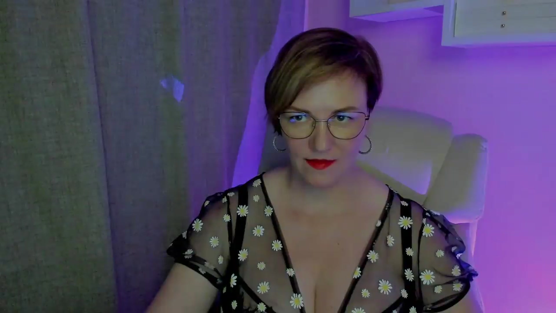 Gallery image thumbnail from EroticFELIZIA's myfreecams stream on, 07/30/2026, 15:19 image 14 of 20