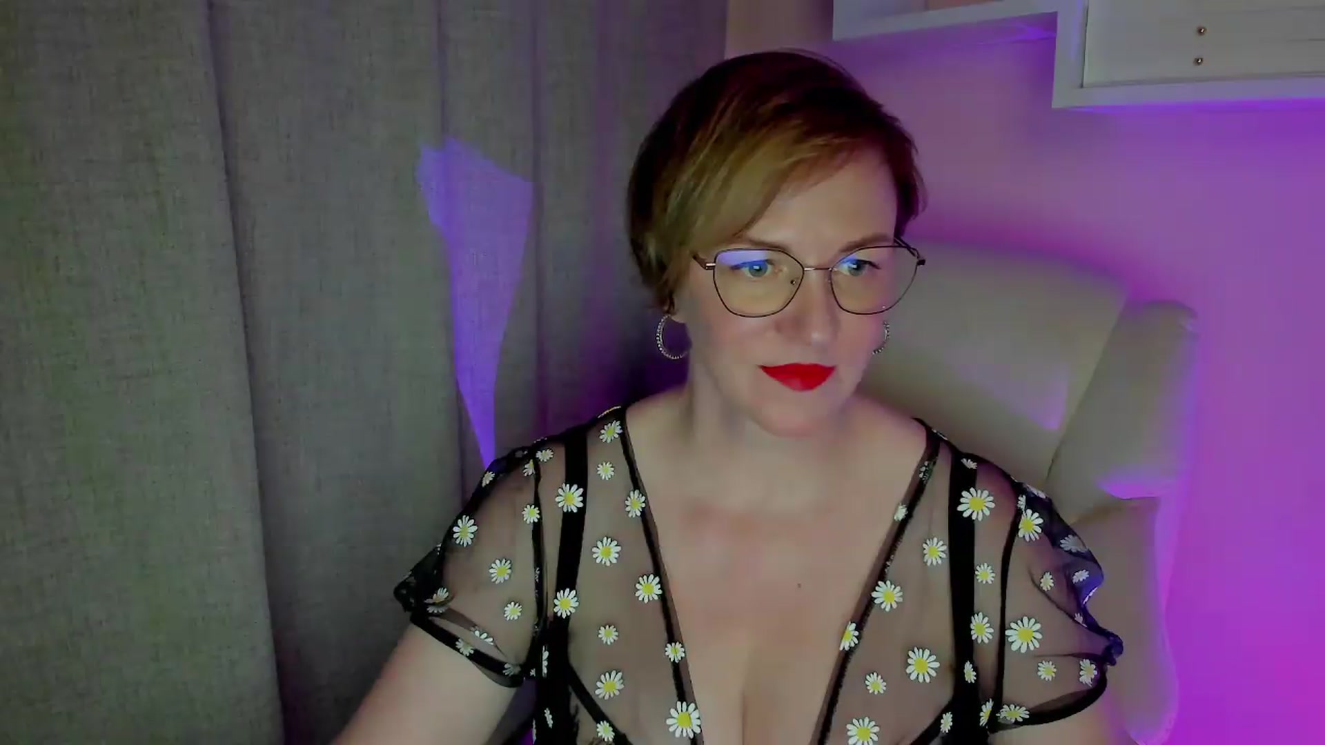 Gallery image thumbnail from EroticFELIZIA's myfreecams stream on, 07/30/2026, 15:19 image 9 of 20