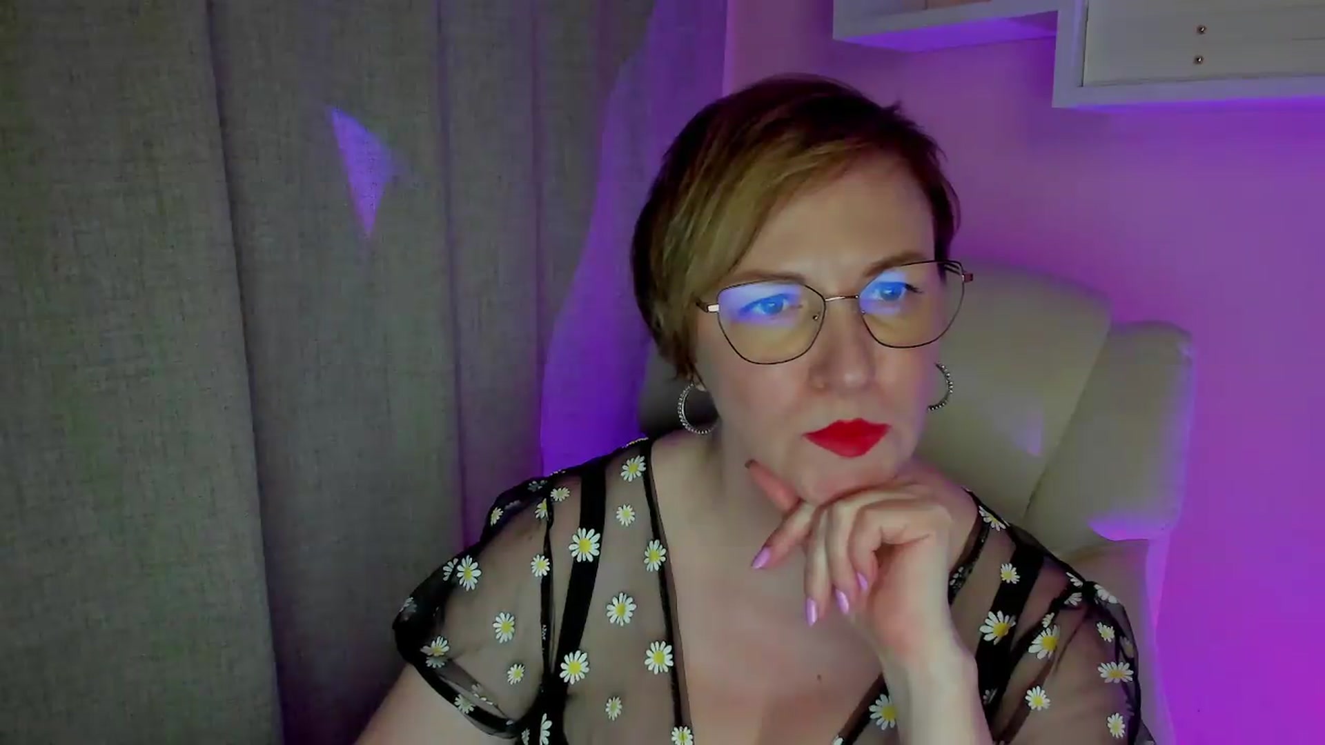 Gallery image thumbnail from EroticFELIZIA's myfreecams stream on, 07/30/2026, 15:19 image 17 of 20