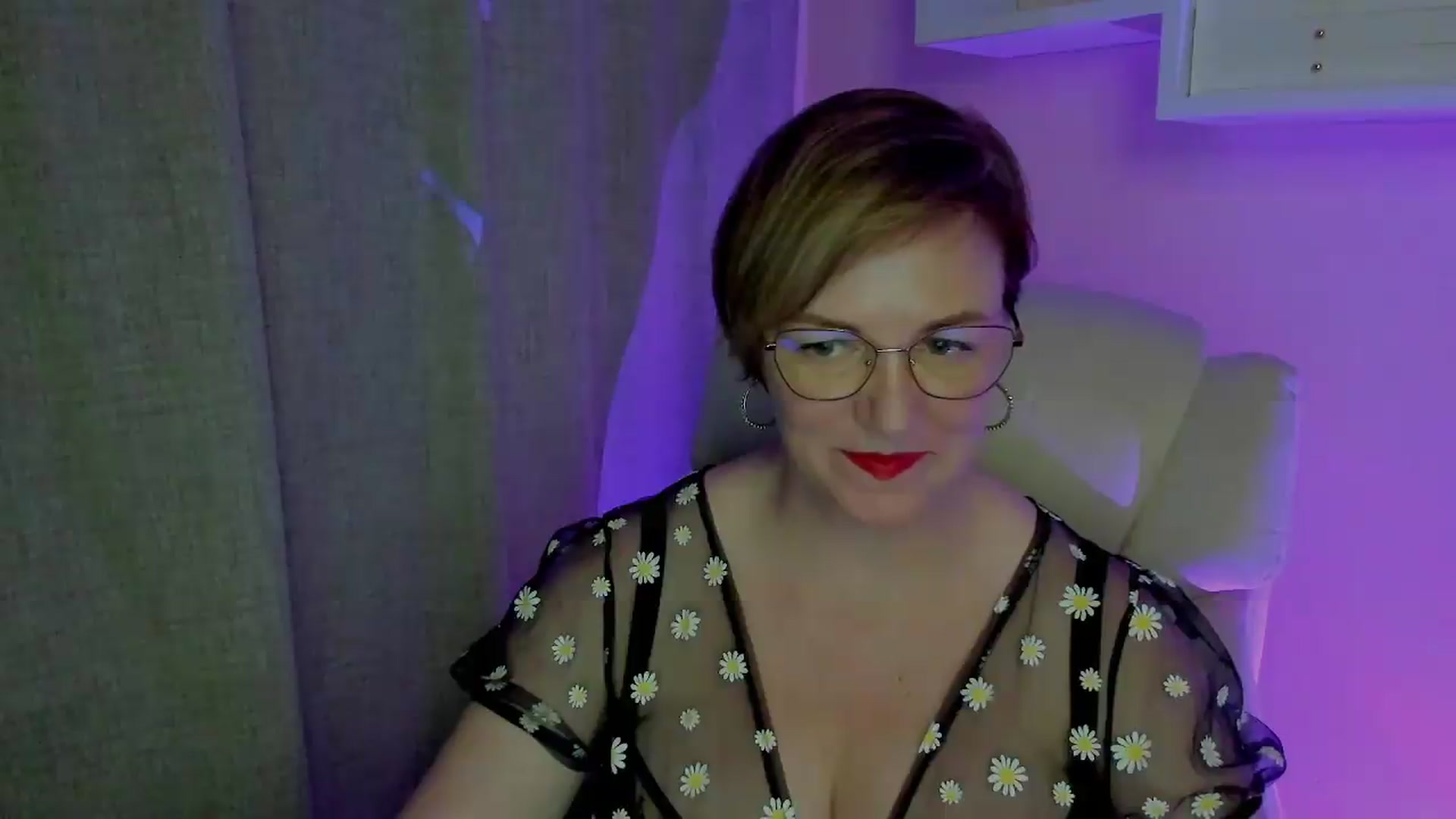 Gallery image thumbnail from EroticFELIZIA's myfreecams stream on, 07/30/2026, 15:19 image 19 of 20