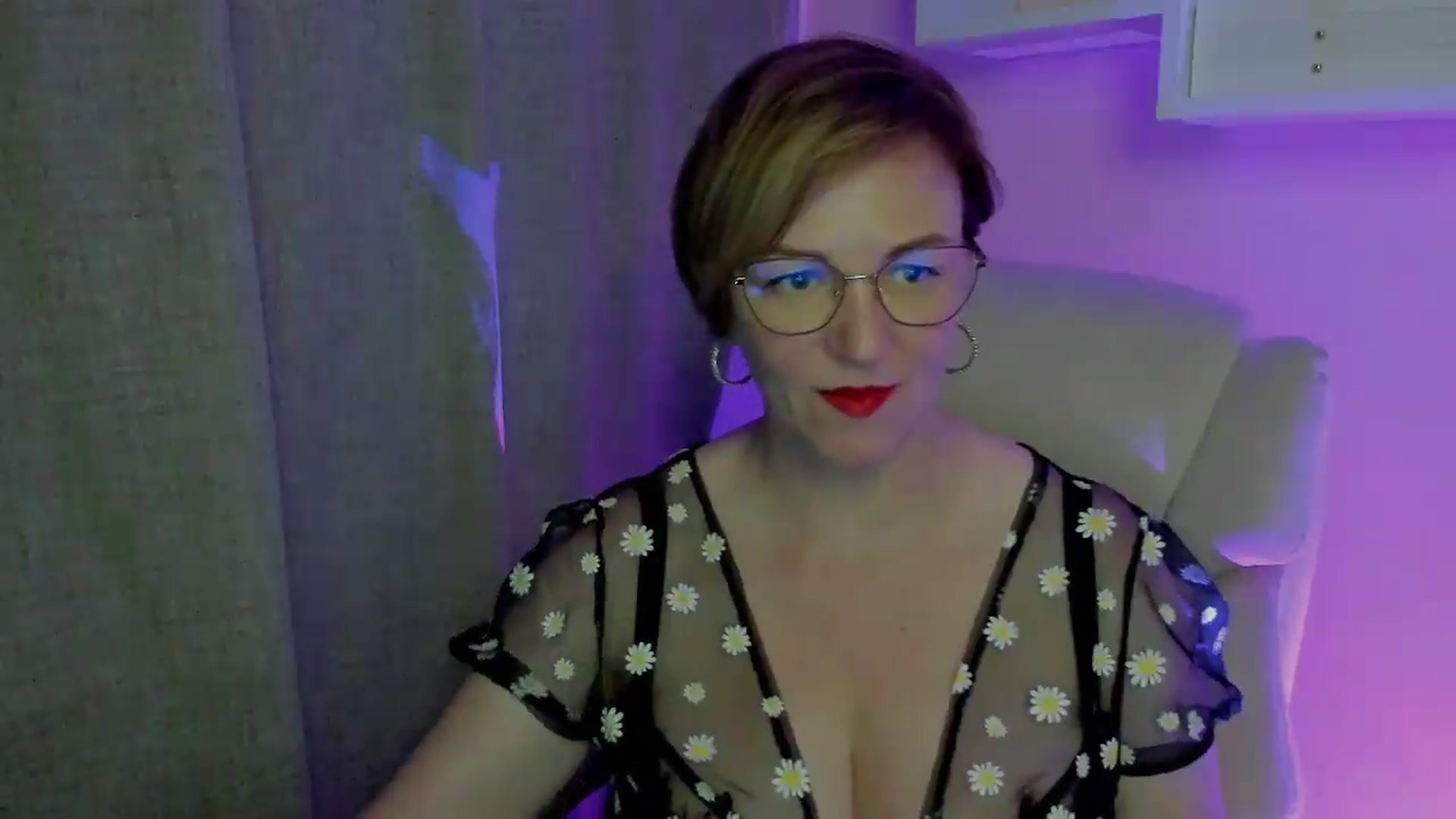 Gallery image thumbnail from EroticFELIZIA's myfreecams stream on, 07/30/2026, 15:19 image 2 of 20