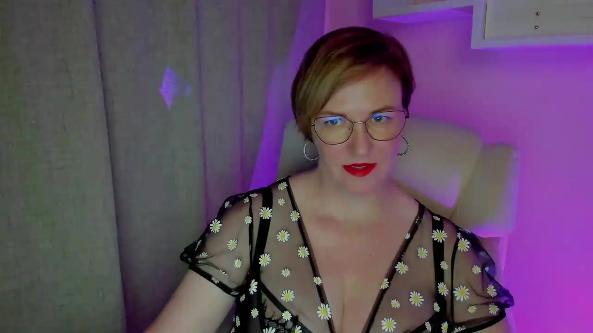 Gallery image thumbnail from EroticFELIZIA's myfreecams stream on, 07/30/2026, 15:19 image 16 of 20
