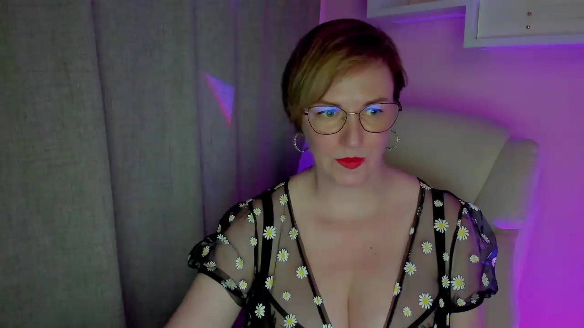 Gallery image thumbnail from EroticFELIZIA's myfreecams stream on, 07/30/2026, 15:48 image 8 of 20