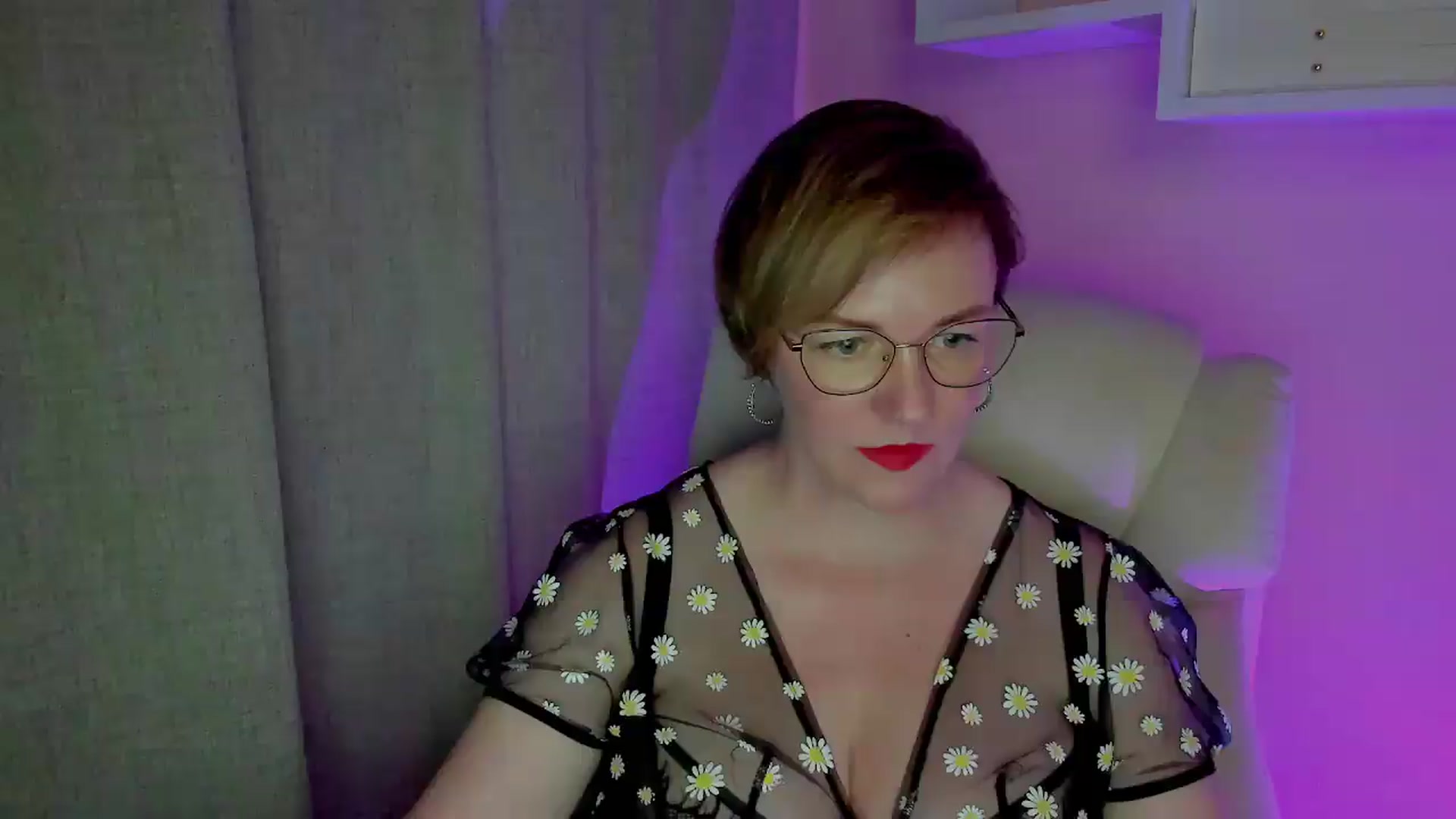 Gallery image thumbnail from EroticFELIZIA's myfreecams stream on, 07/30/2026, 15:48 image 1 of 20