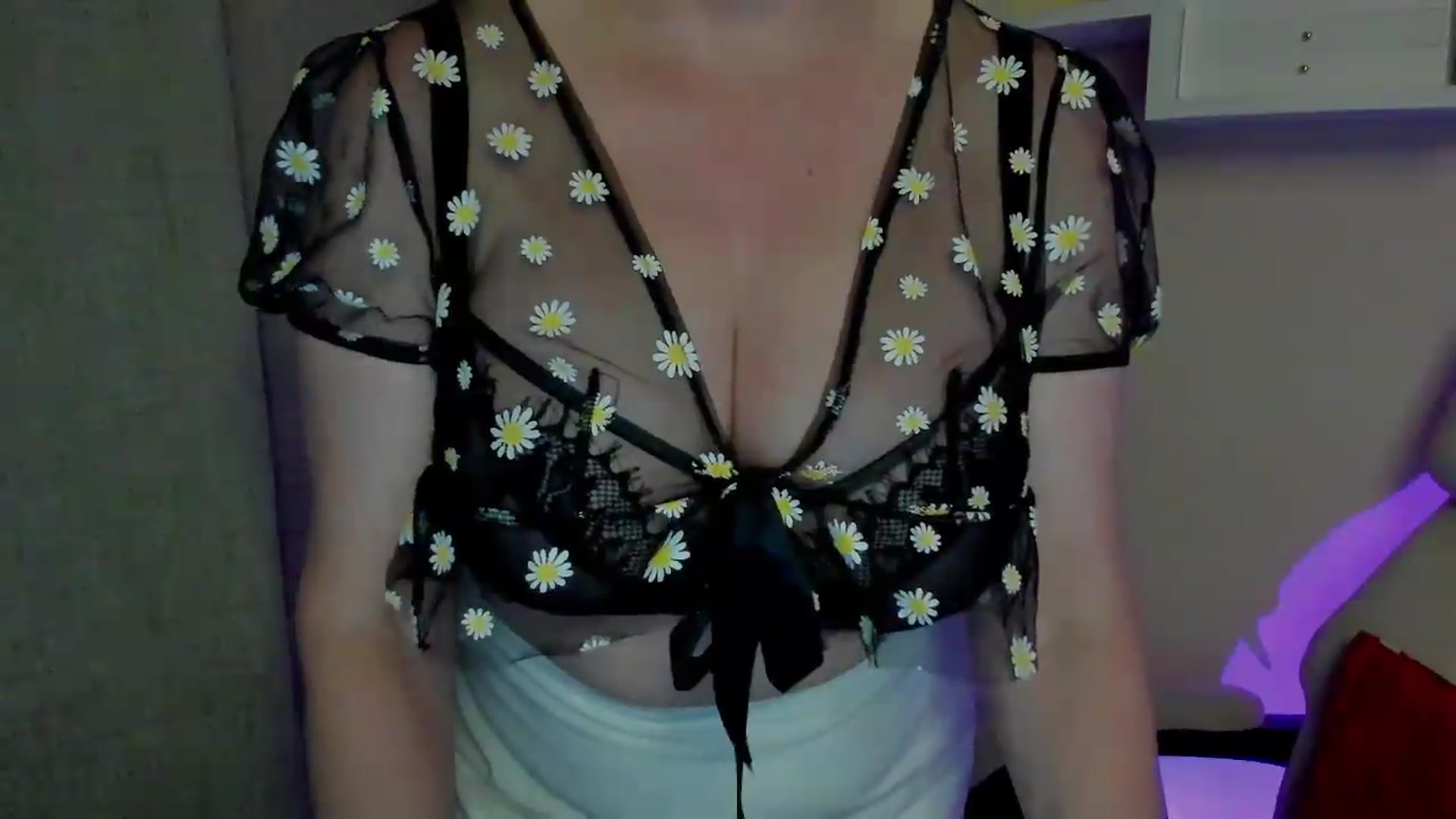 Gallery image thumbnail from EroticFELIZIA's myfreecams stream on, 07/30/2026, 18:38 image 19 of 20