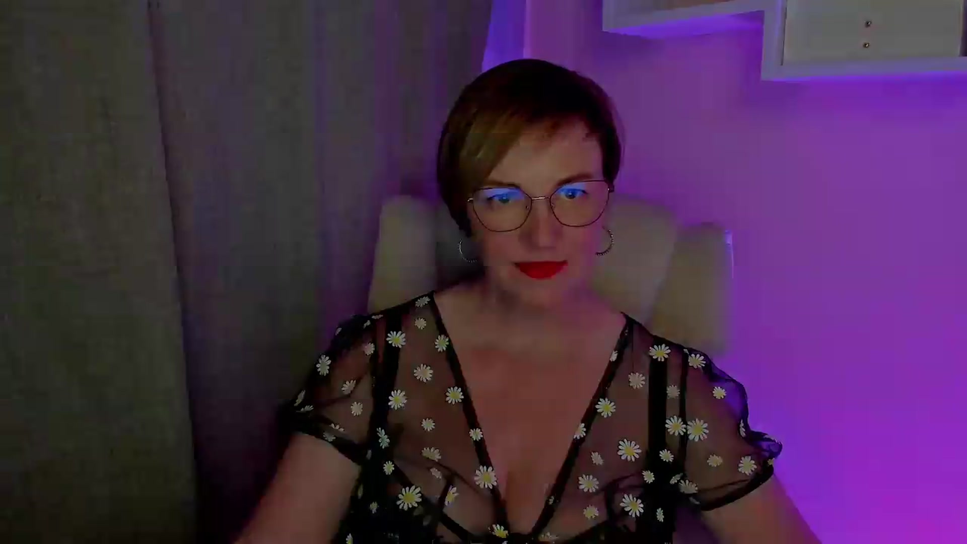 Gallery image thumbnail from EroticFELIZIA's myfreecams stream on, 07/30/2026, 18:38 image 7 of 20