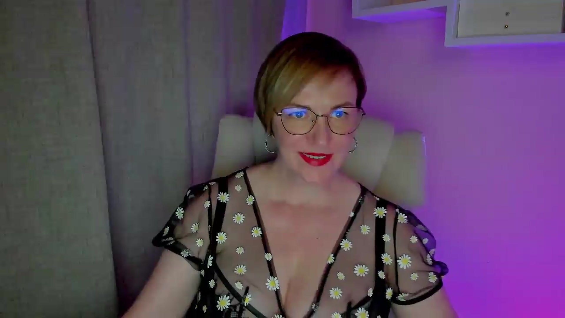 Gallery image thumbnail from EroticFELIZIA's myfreecams stream on, 07/30/2026, 18:38 image 8 of 20